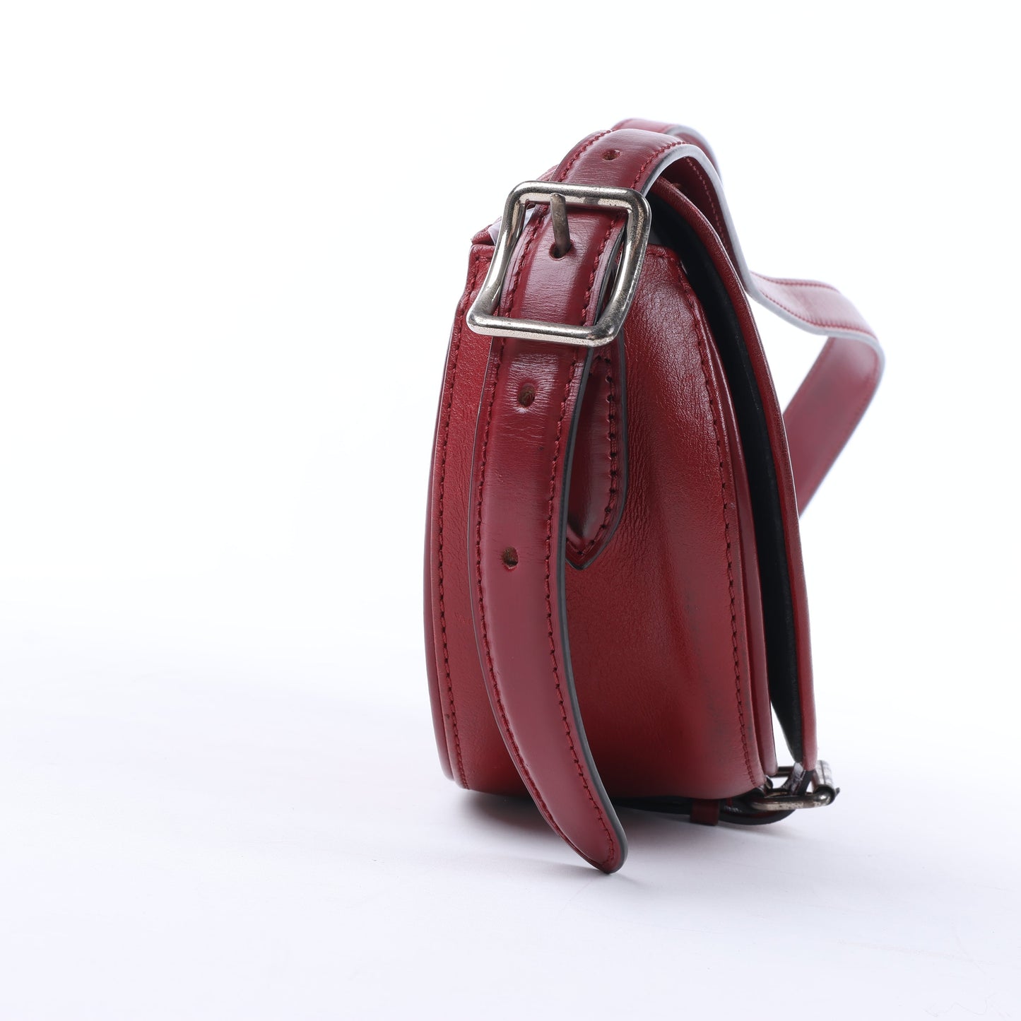 Louis Vuitton LV logo x Leather Tanblan Crossbody Bag in Red M55506