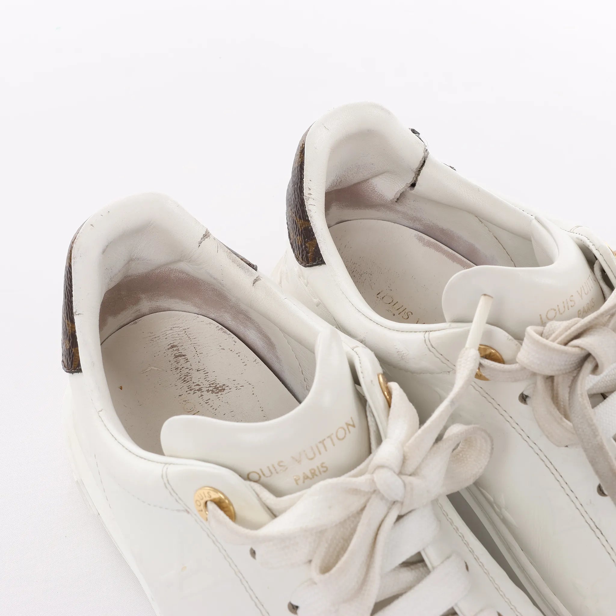 Louis Vuitton Leather Monogram Time Out Sneakers in White, Size 38 EU