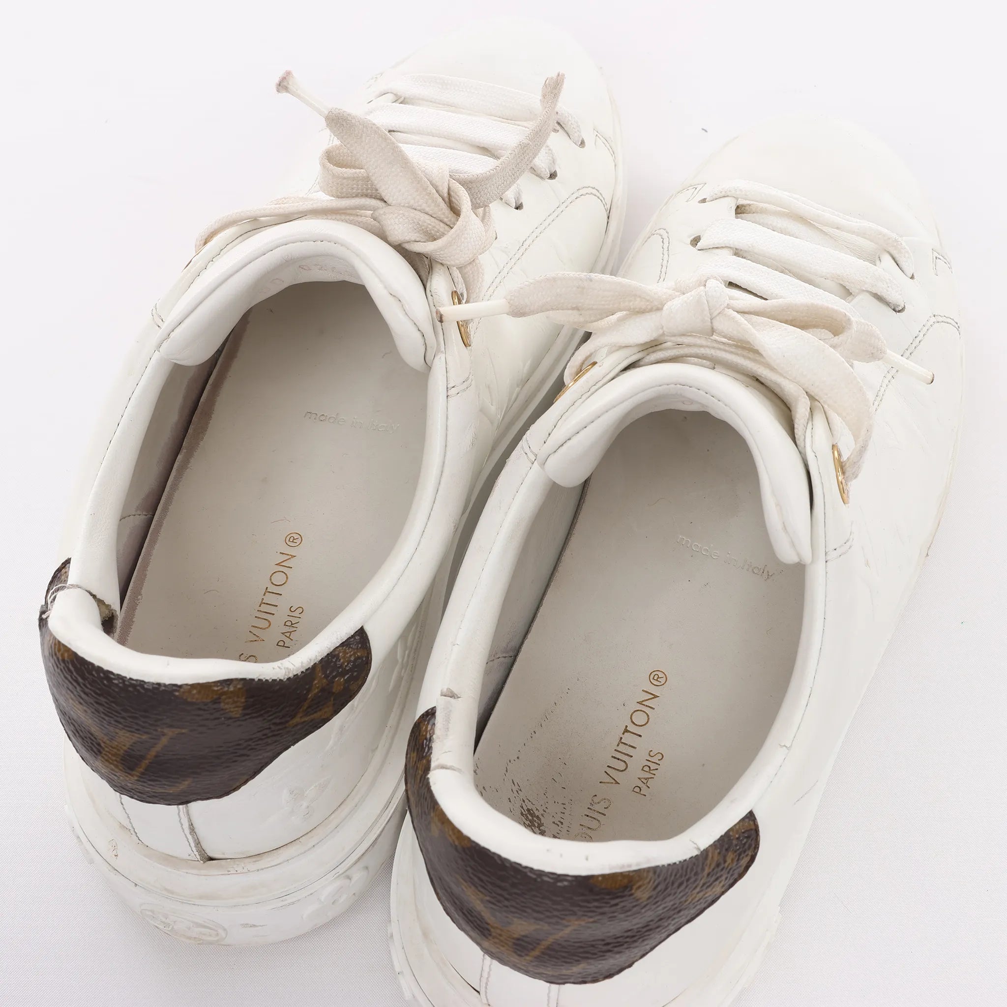 Louis Vuitton Leather Monogram Time Out Sneakers in White, Size 38 EU