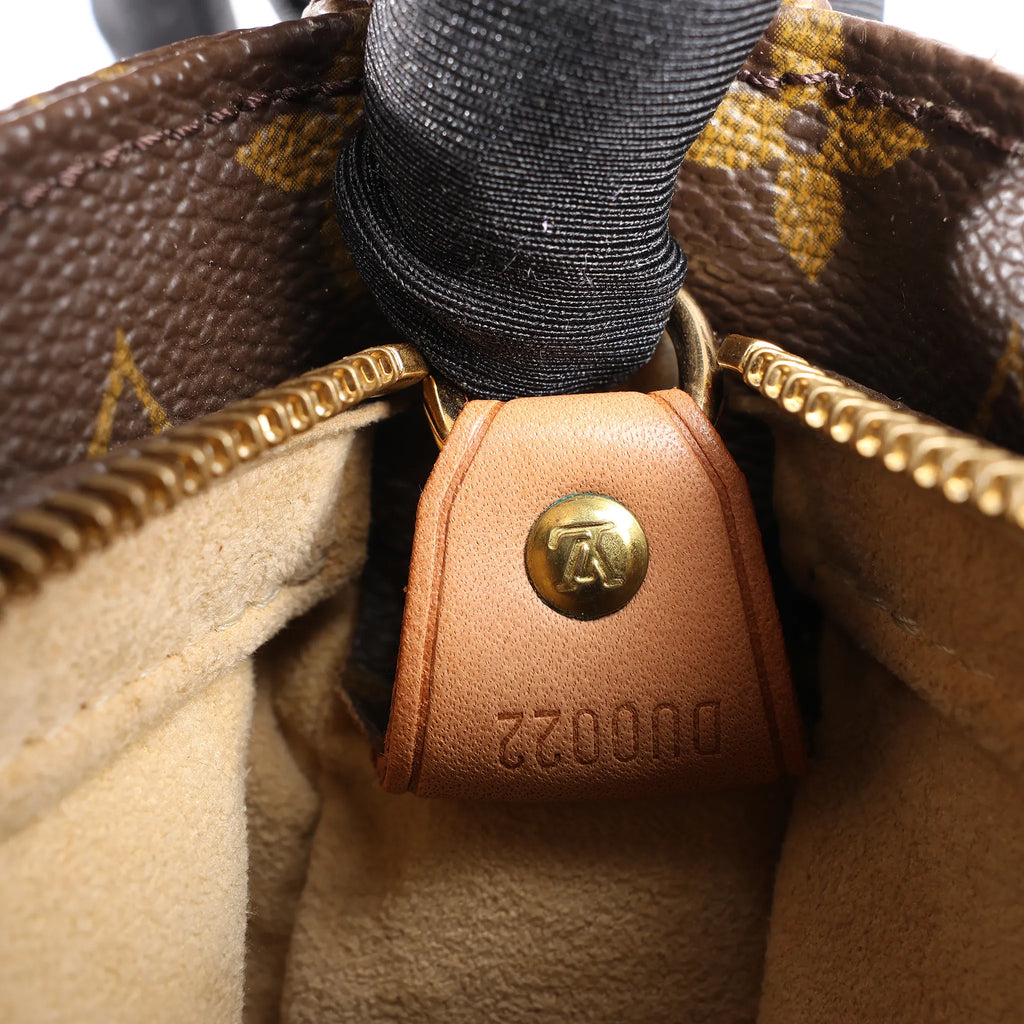 Louis Vuitton Looping GM Monogram Canvas Shoulder Bag in Brown M51145