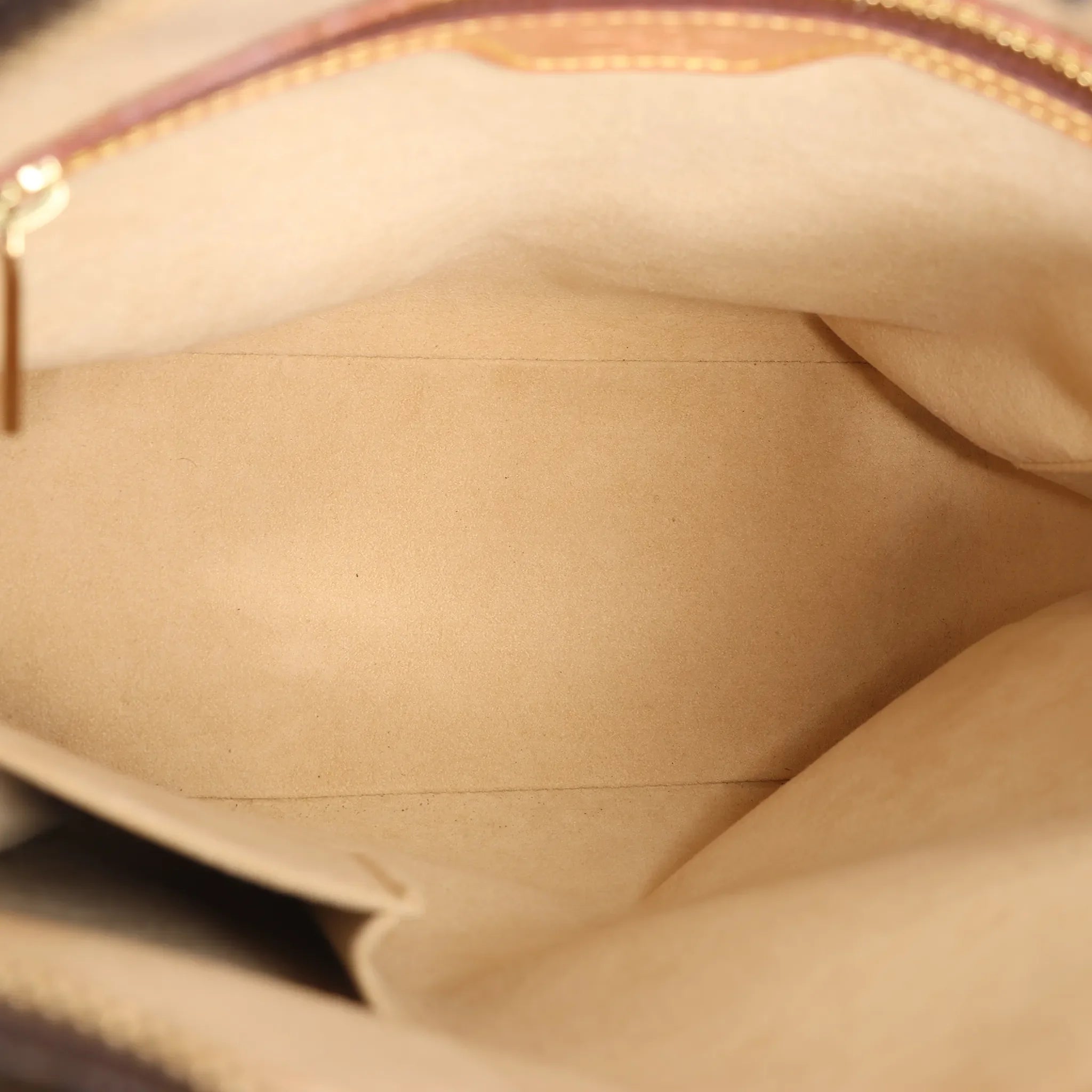 Louis Vuitton Looping GM Monogram Canvas Shoulder Bag in Brown M51145
