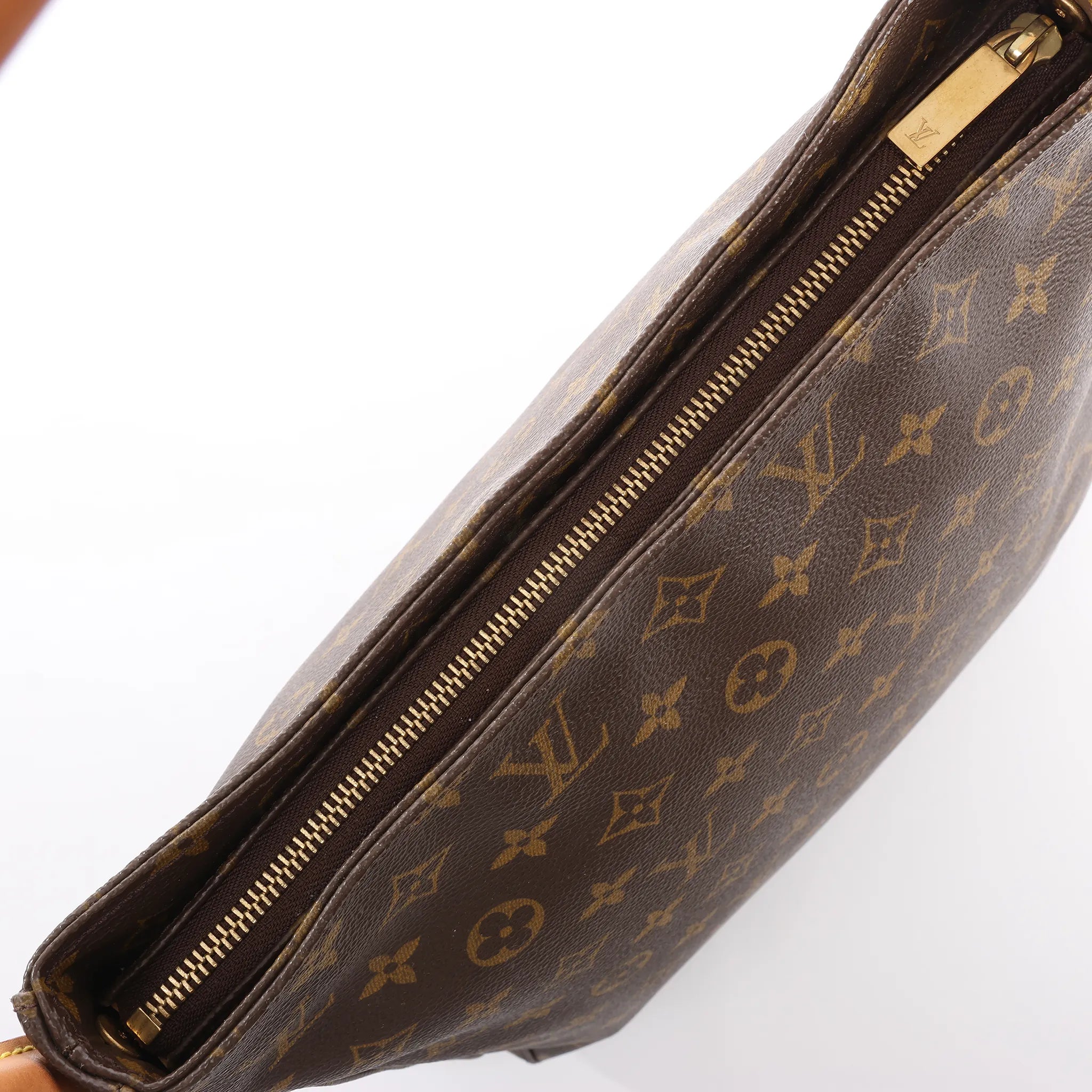 Louis Vuitton Looping GM Monogram Canvas Shoulder Bag in Brown M51145