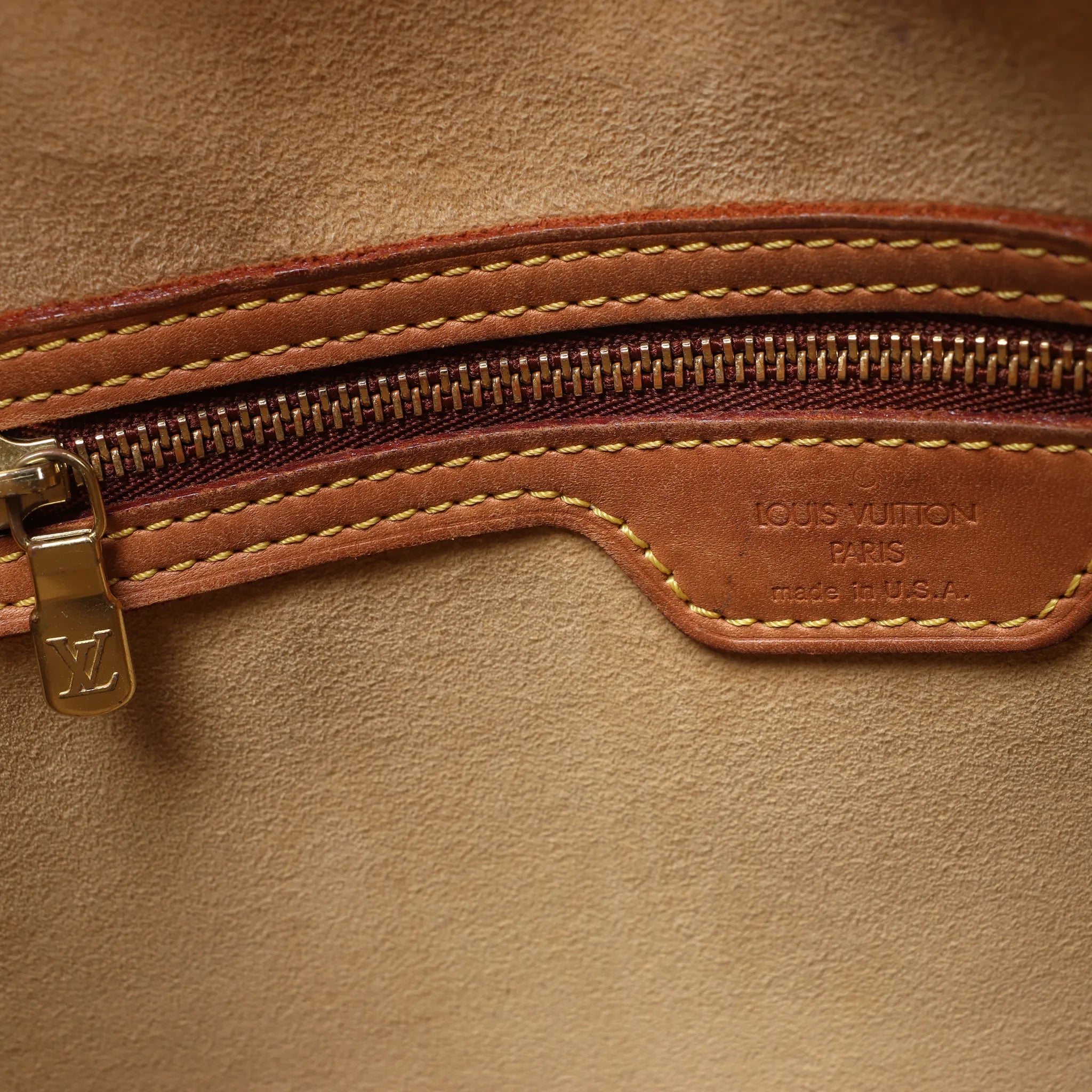 Bolso de hombro Louis Vuitton Looping GM Monogram de lona en marrón M51145