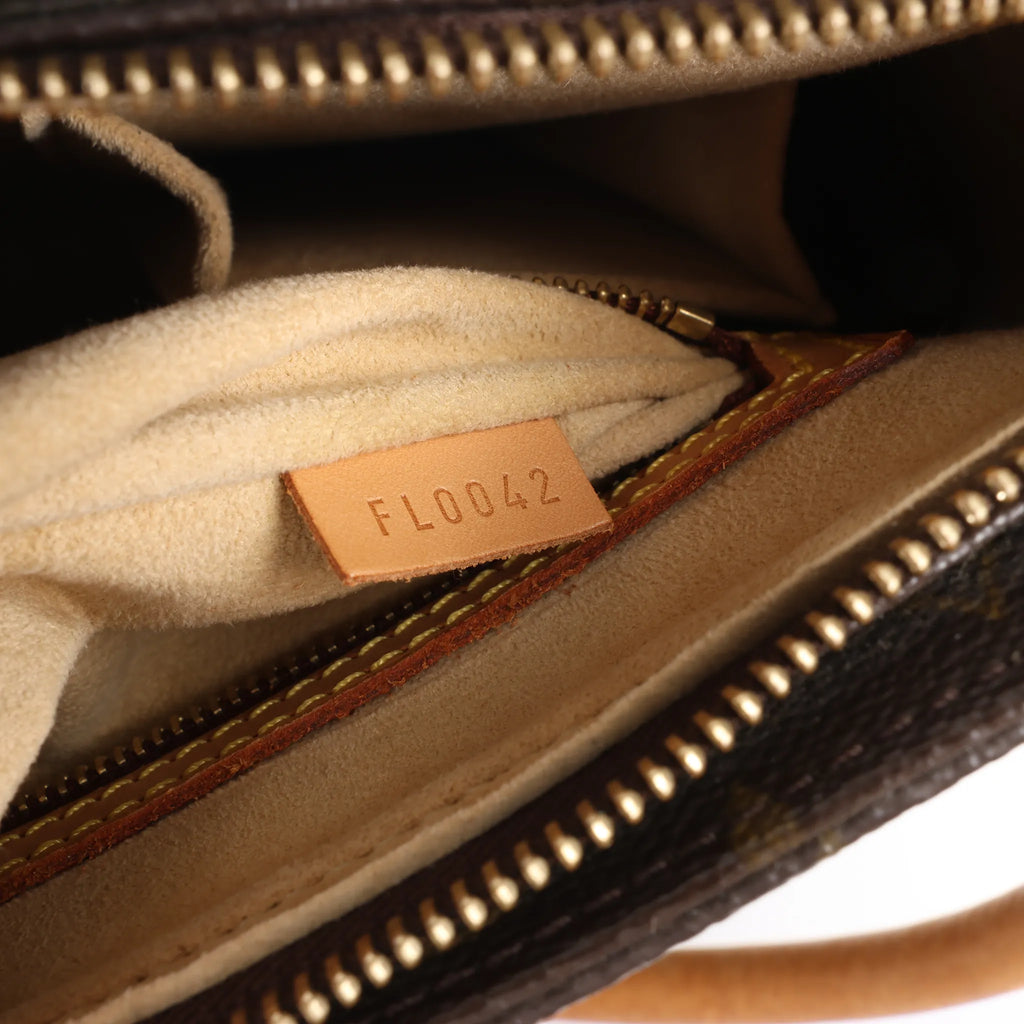 Louis Vuitton Looping MM Monogram Canvas Shoulder Bag in Brown M51146