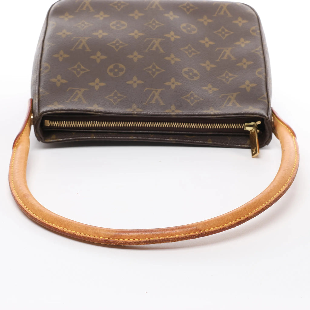 Louis Vuitton Looping MM Monogram Canvas Shoulder Bag in Brown M51146