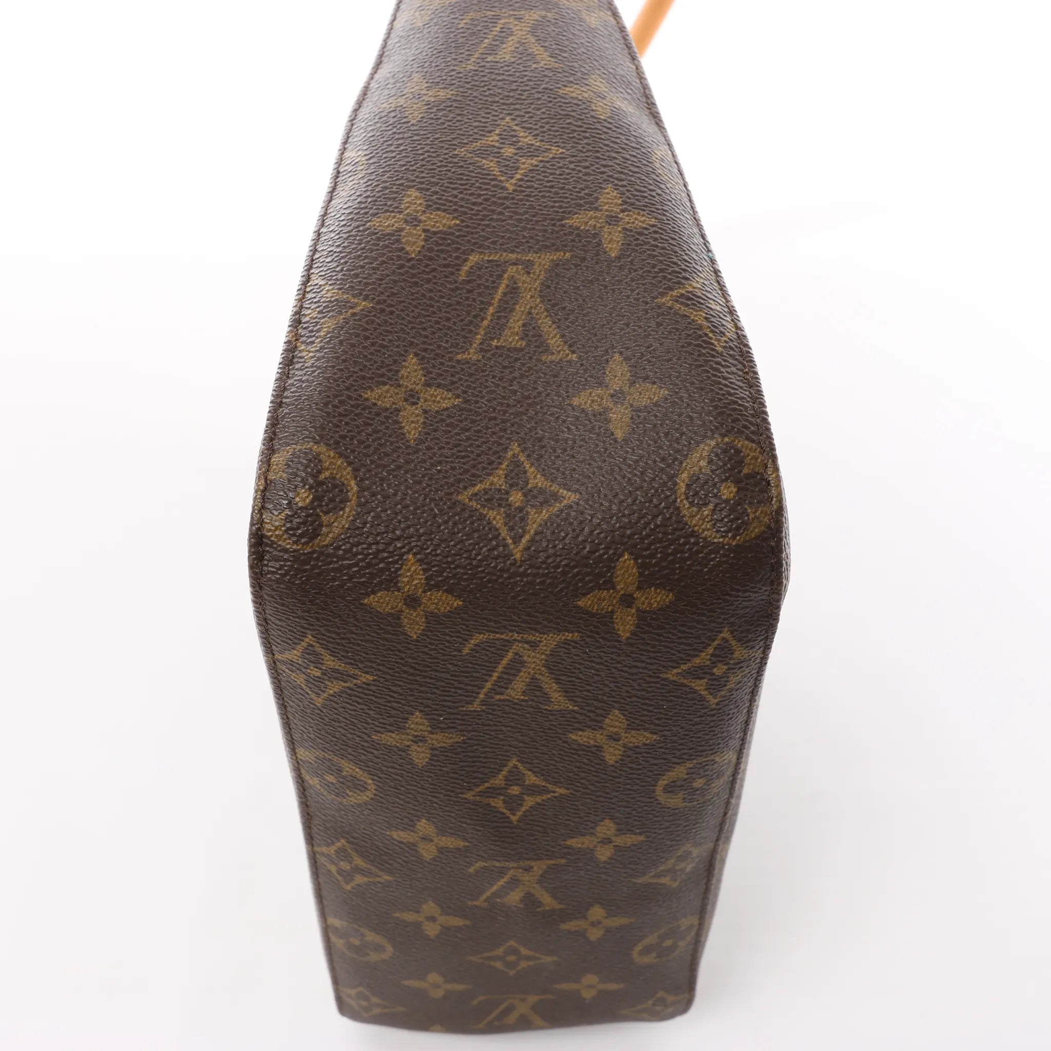 Louis Vuitton Looping MM Monogram Canvas Shoulder Bag in Brown M51146