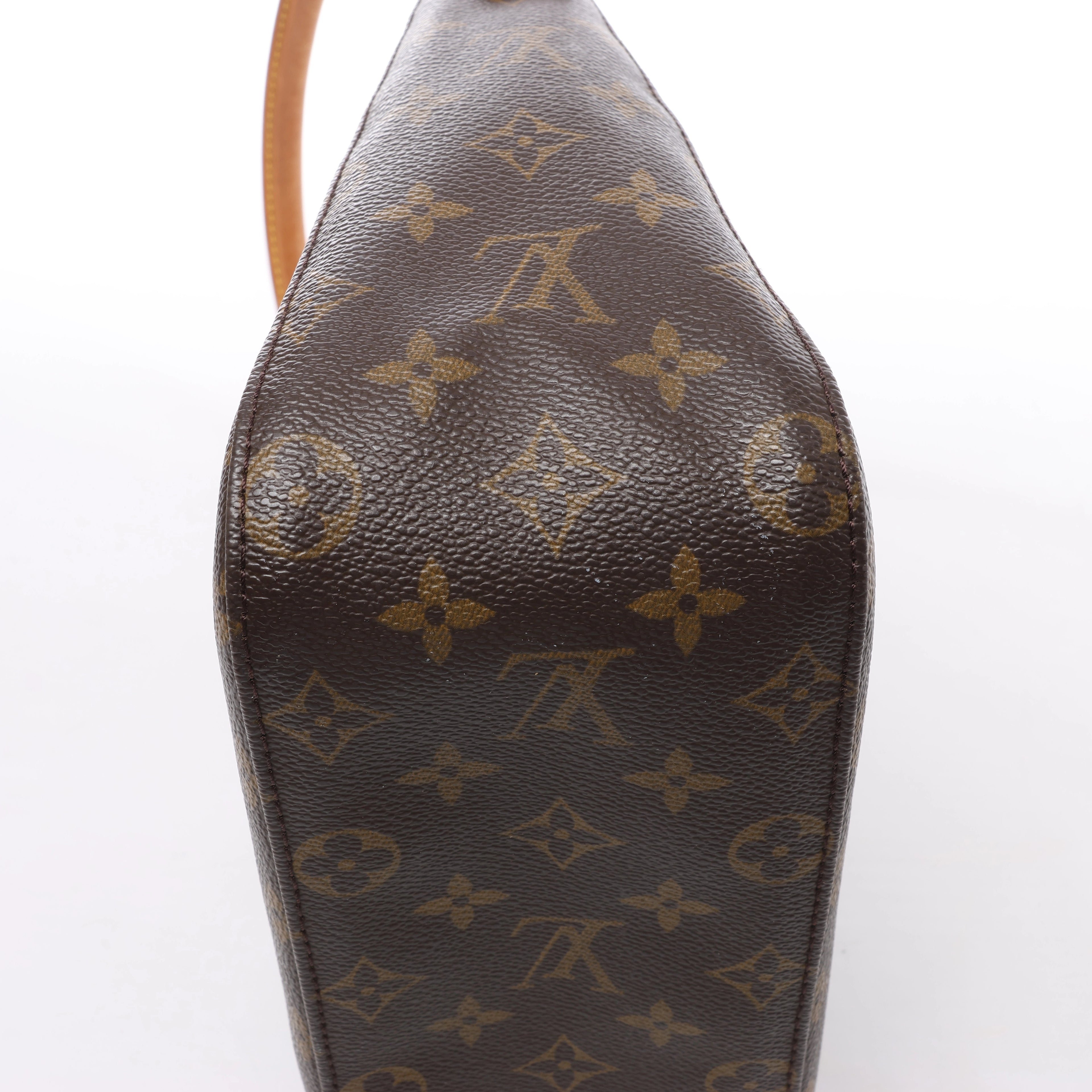 Louis Vuitton Looping MM Monogram Canvas Shoulder Bag in Brown M51146