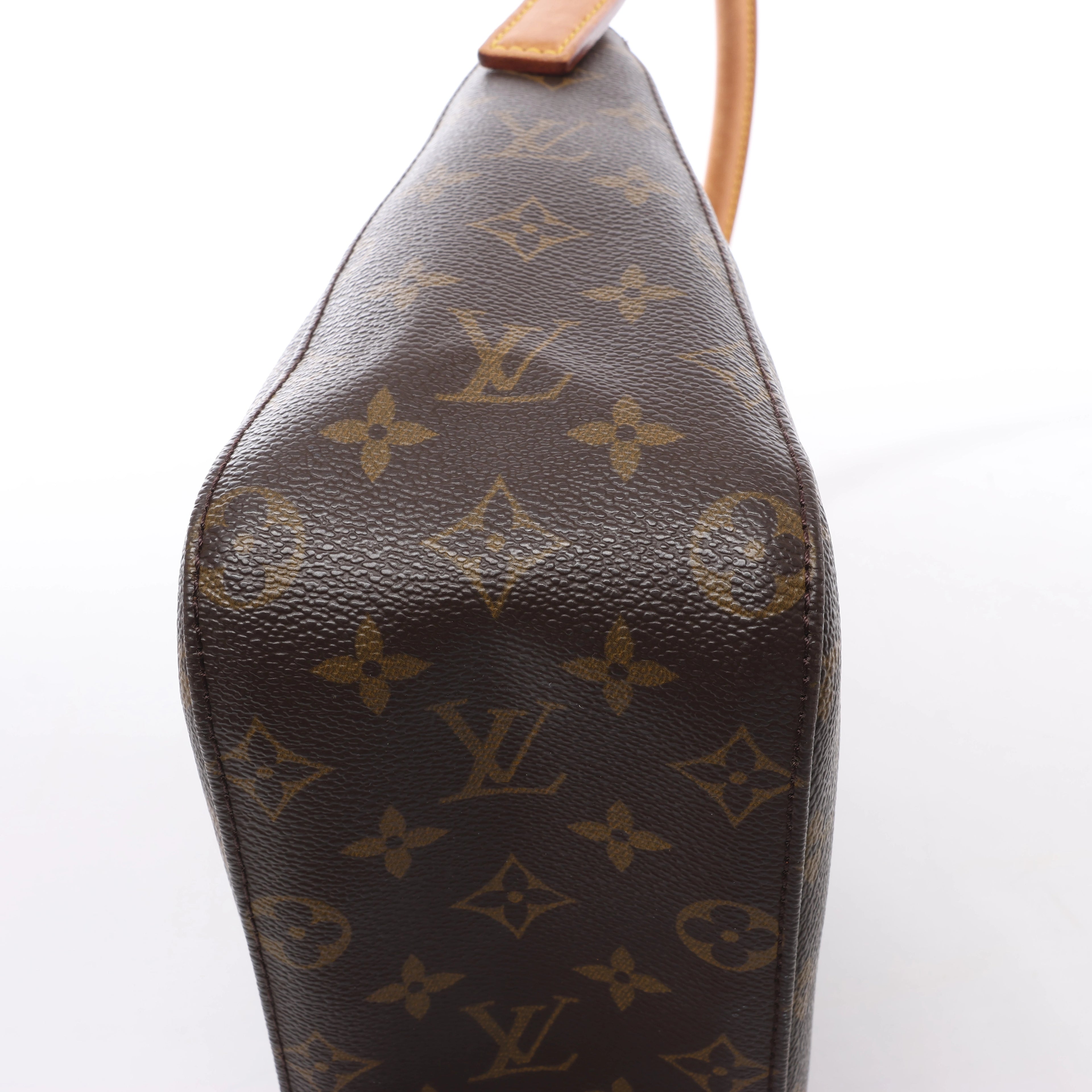 Louis Vuitton Looping MM Monogram Canvas Shoulder Bag in Brown M51146