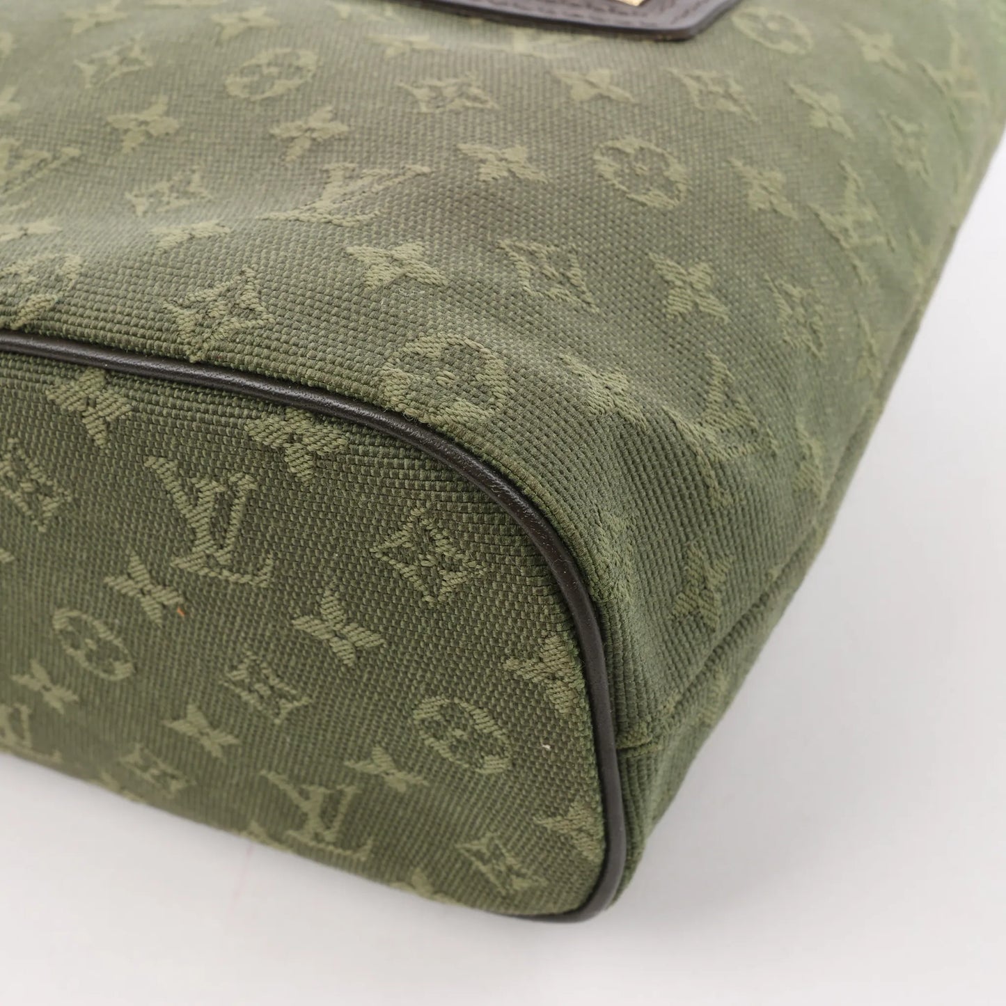 Louis Vuitton Monogram Luceille PM Handbag in Khaki M92682