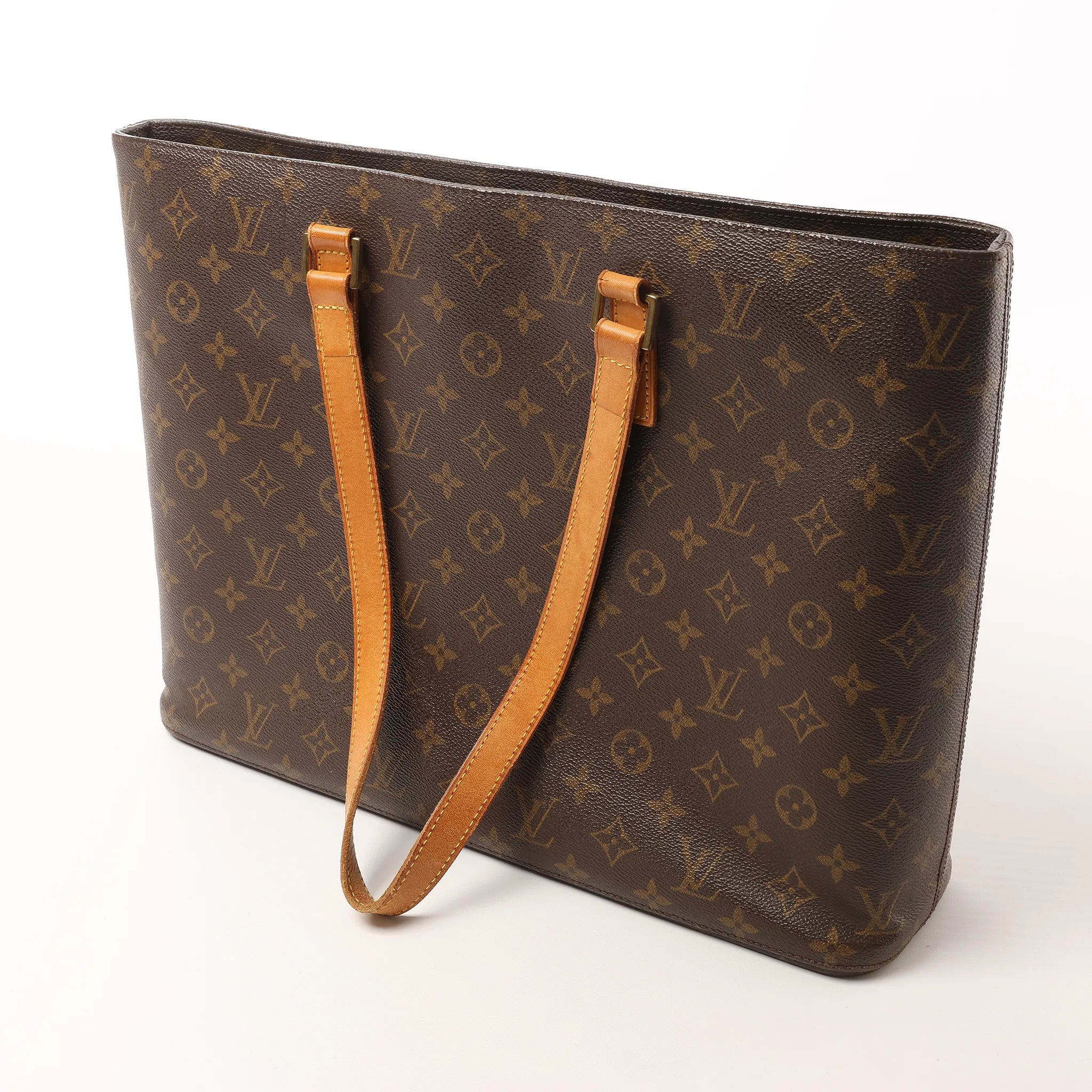 Louis Vuitton Luco Monogram Canvas Shoulder Bag in Brown M51155