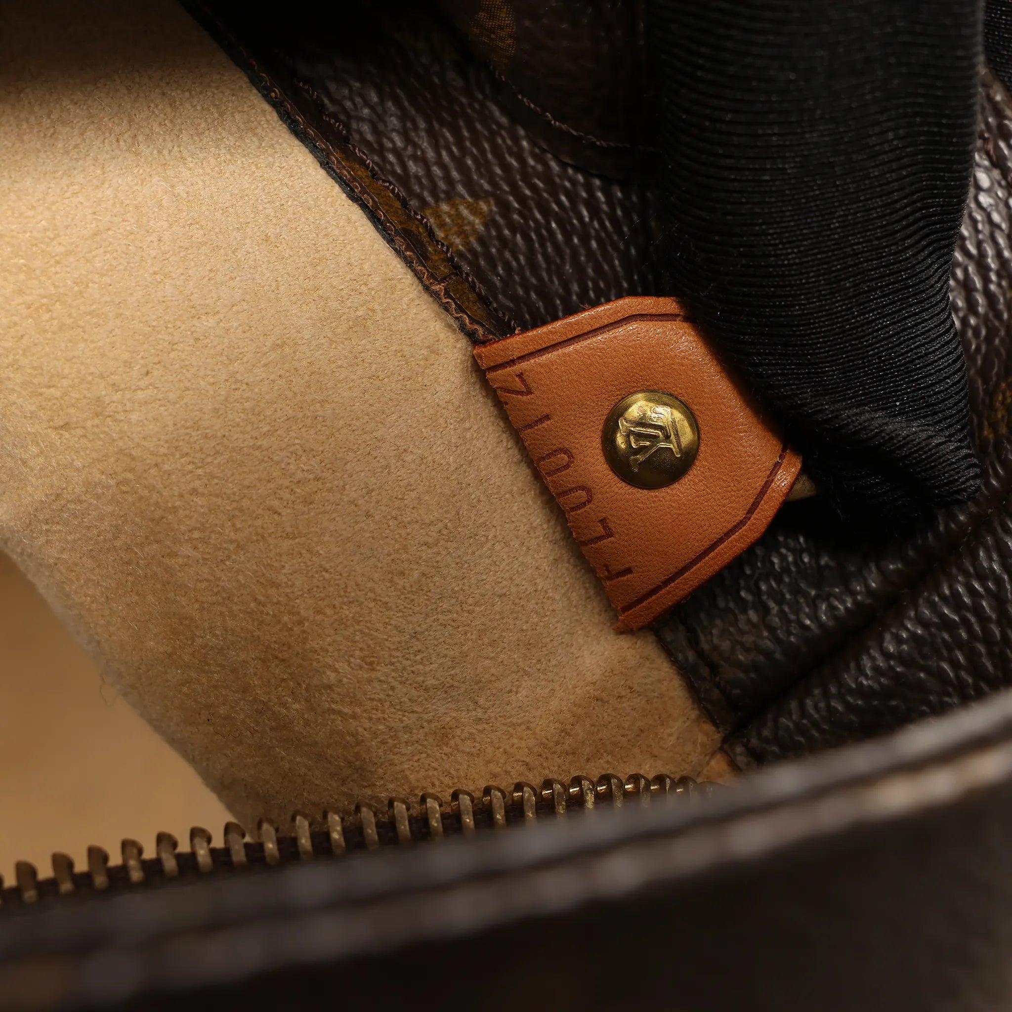 Louis Vuitton Luco Monogram Canvas Shoulder Bag in Brown M51155