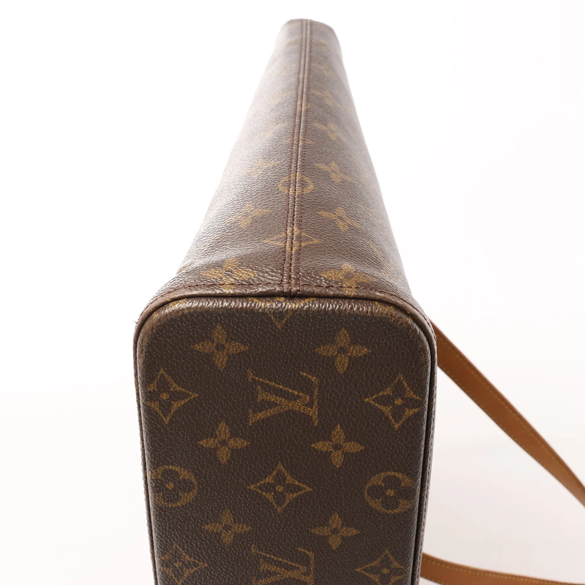Louis Vuitton Luco Monogram Canvas Shoulder Bag in Brown M51155