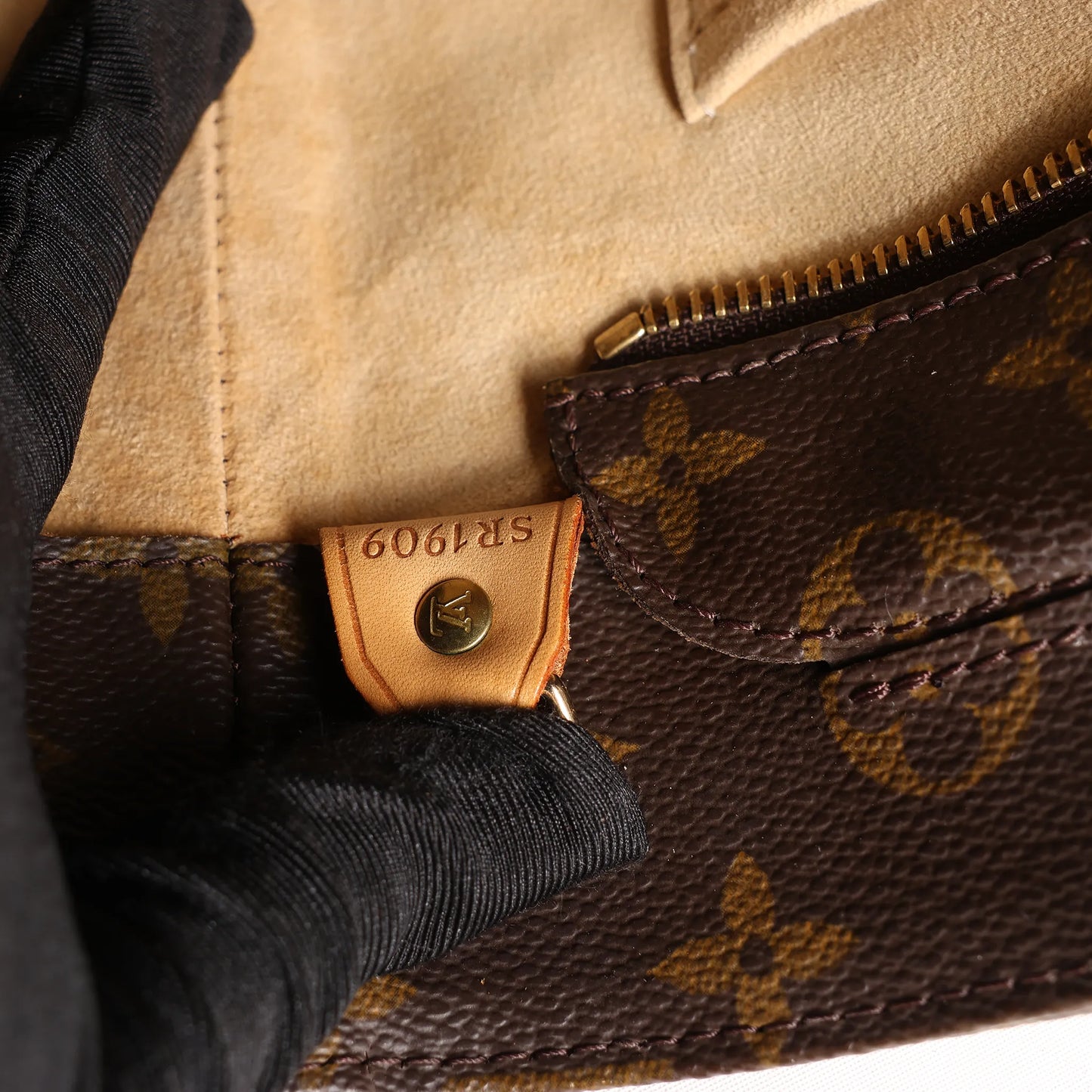 Louis Vuitton Monogram Luco Shoulder Bag in Brown M51155