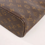 Louis Vuitton Monogram Luco Shoulder Bag in Brown M51155