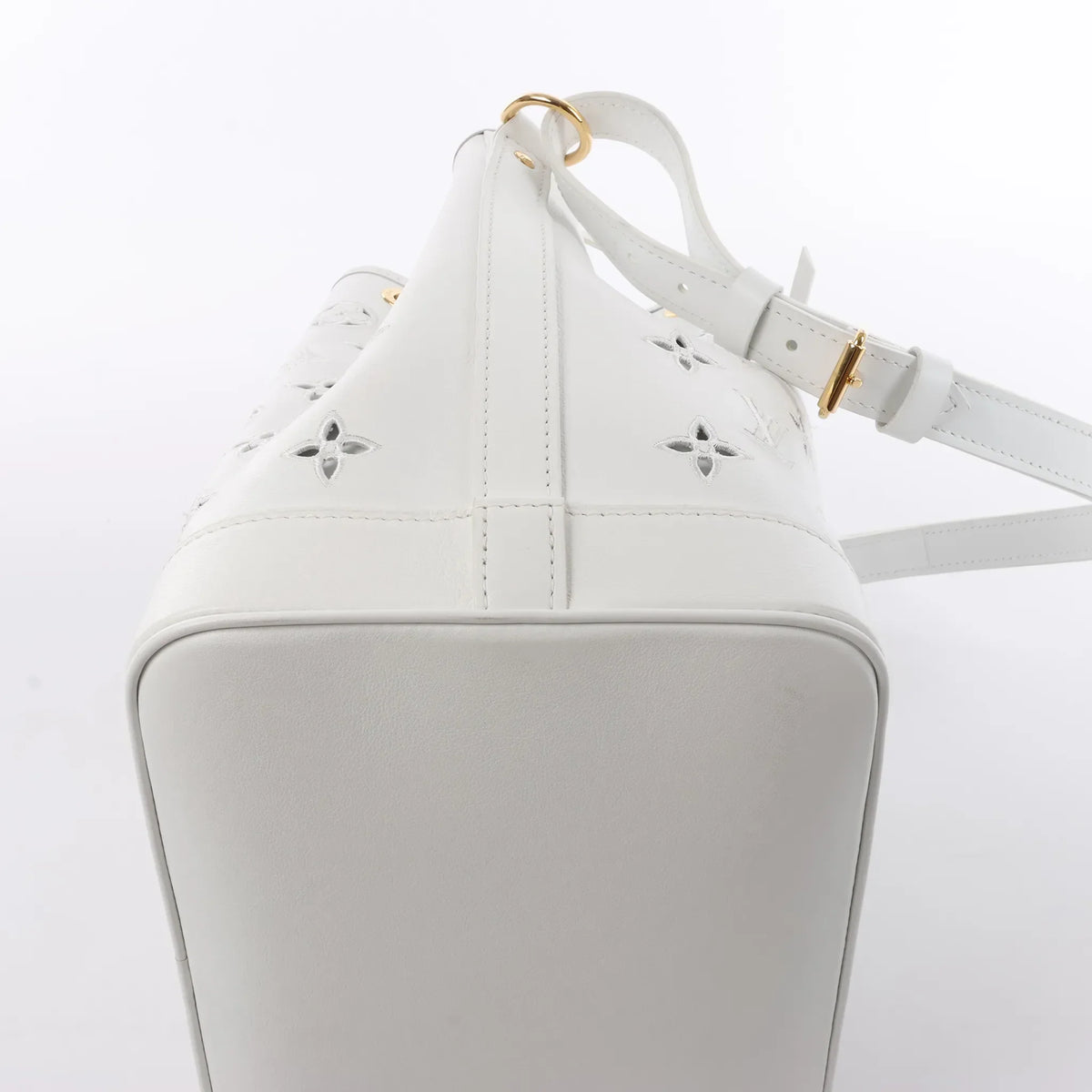 Louis Vuitton Petit Noe NM Monogram Cutout Shoulder Bag in White M20740