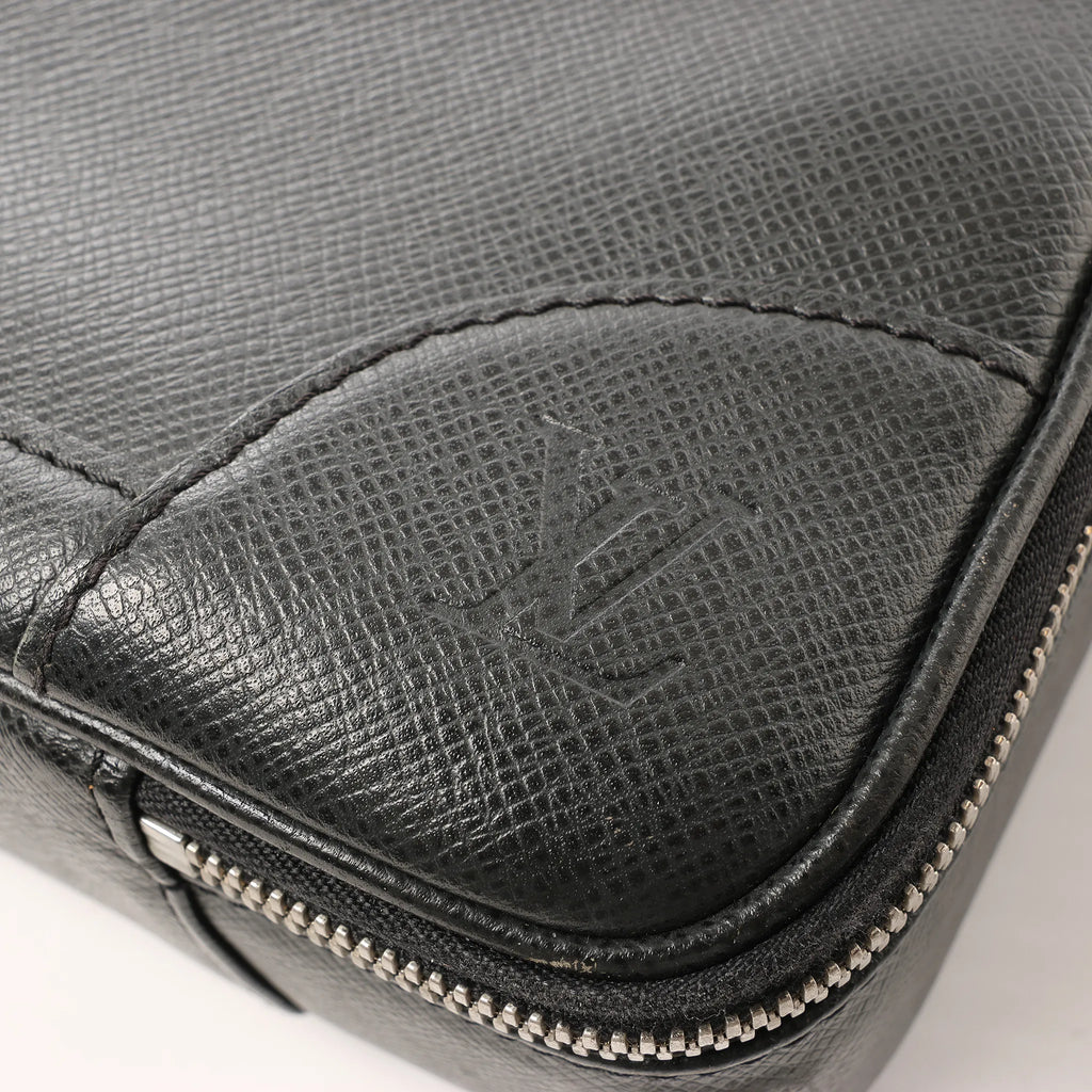 Louis Vuitton Odessa Taiga 2Way Handbag in Ardoise Black M32522