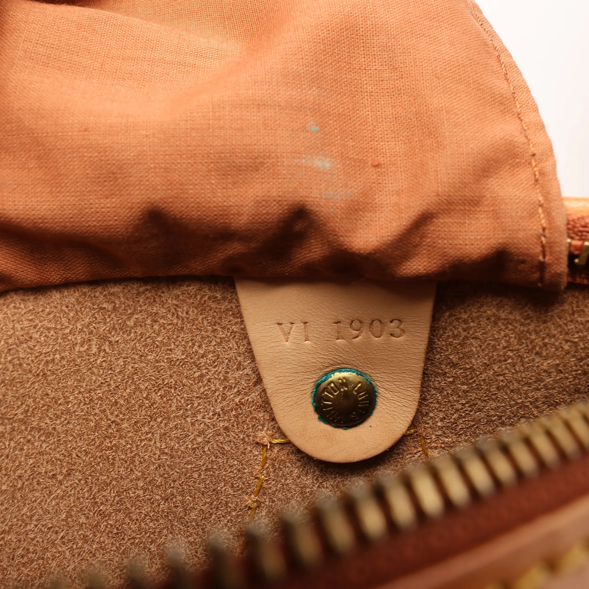 Louis Vuitton Speedy 30 Nomade Leather Handbag in Light Brown M85392