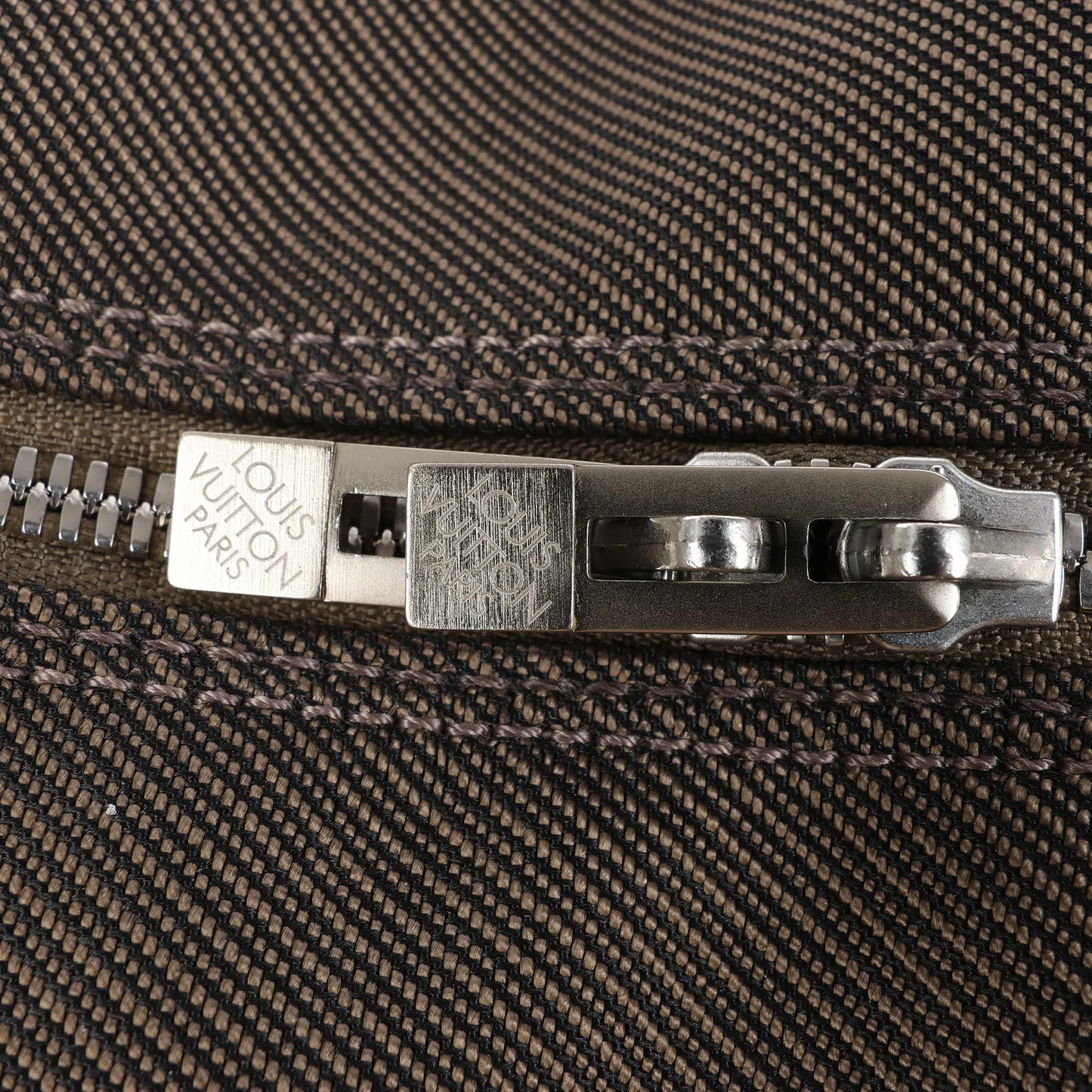 Louis Vuitton Damier Geant Avanteurier Travel Bag M93061