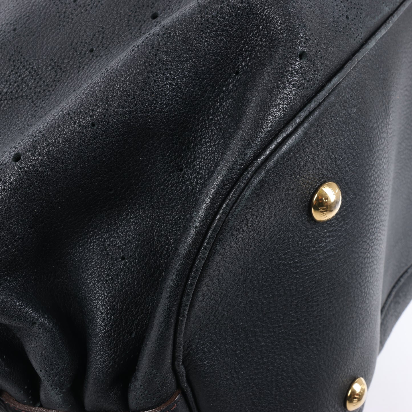 Sac à main Louis Vuitton Mahina Lunar L en cuir noir M95765