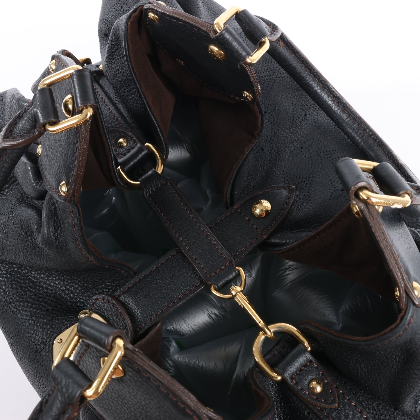 Sac à main Louis Vuitton Monogram Mahina L Lunar PM en cuir noir M95765
