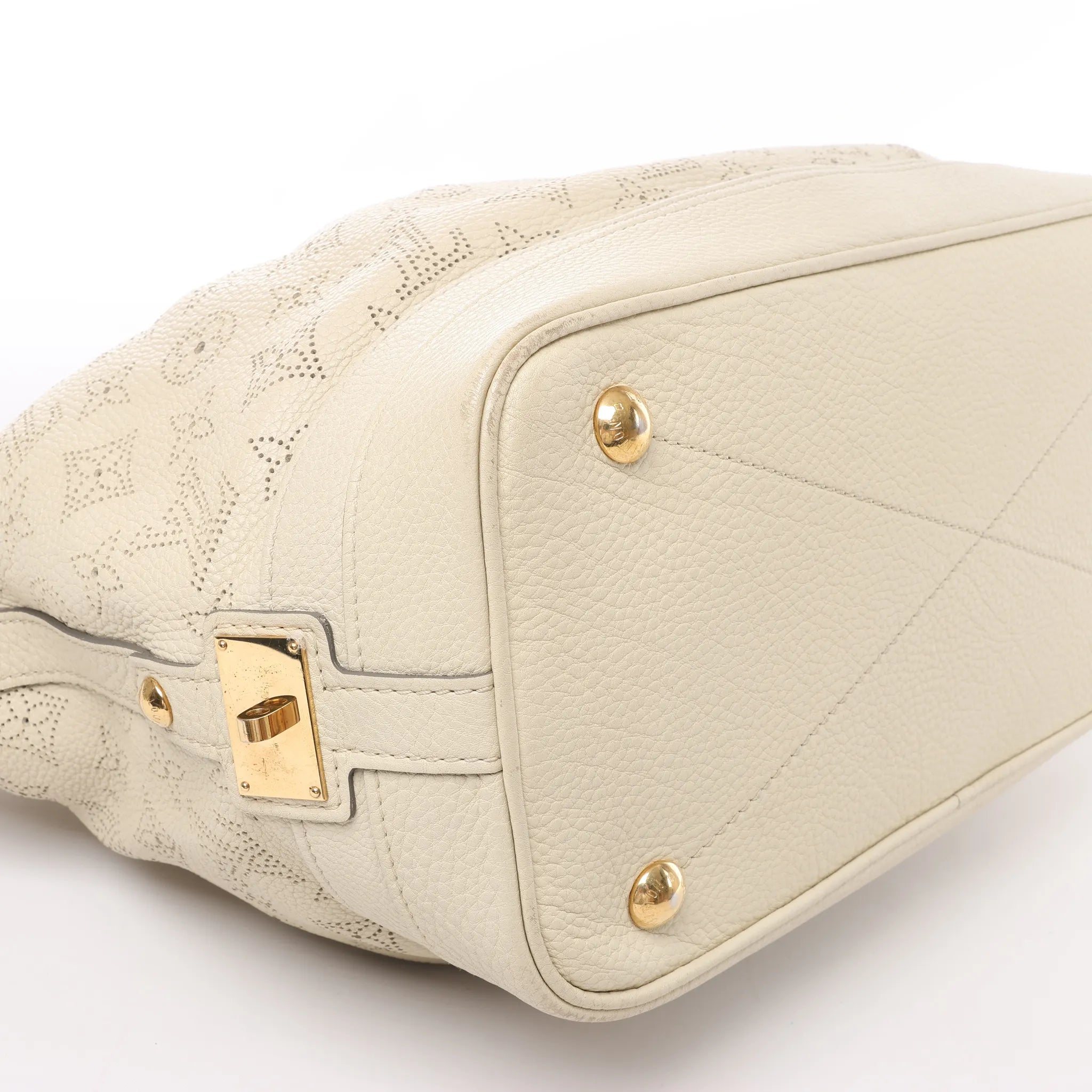 Louis Vuitton Monogram Mahina Stella PM Leather Handbag in Beige M93067