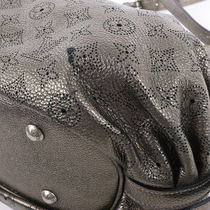 Louis Vuitton Metallic Monogram Mahina Leder Solar XS Umhängetasche in Bronze M95717