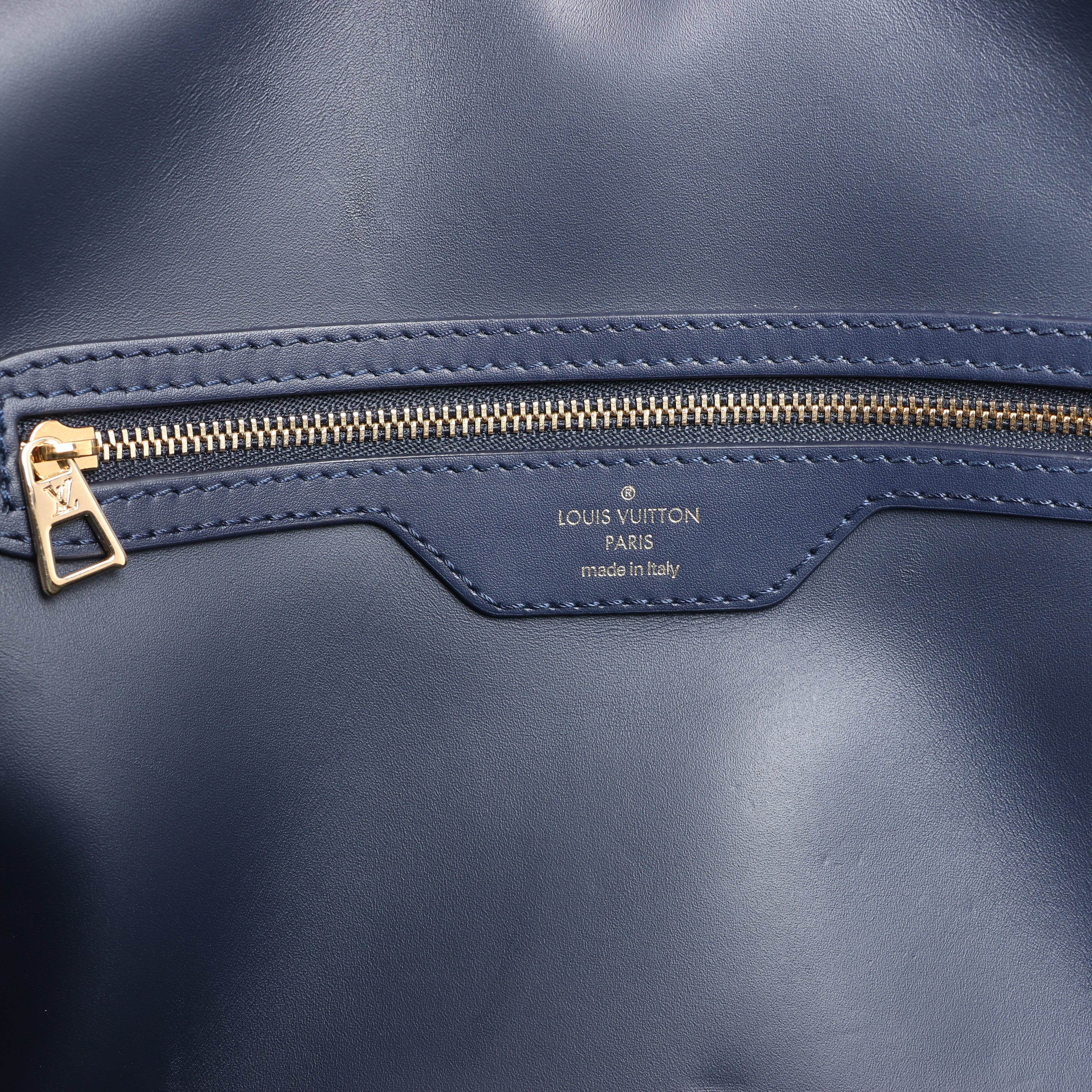 Louis Vuitton Malletage Alma GM Handbag in Navy Blue M23723