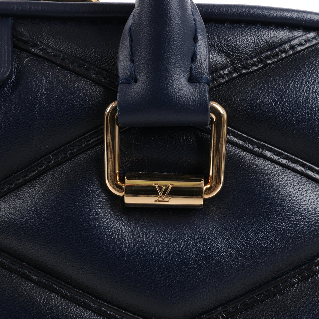 Louis Vuitton Malletage Alma GM Handbag in Navy Blue M23723
