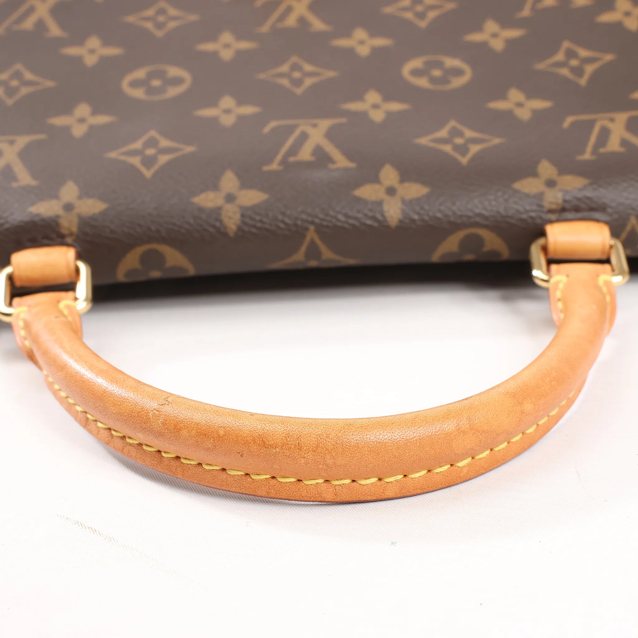Louis Vuitton Monogram Marignan 2Way Female Handbag in Brown x Red M44286