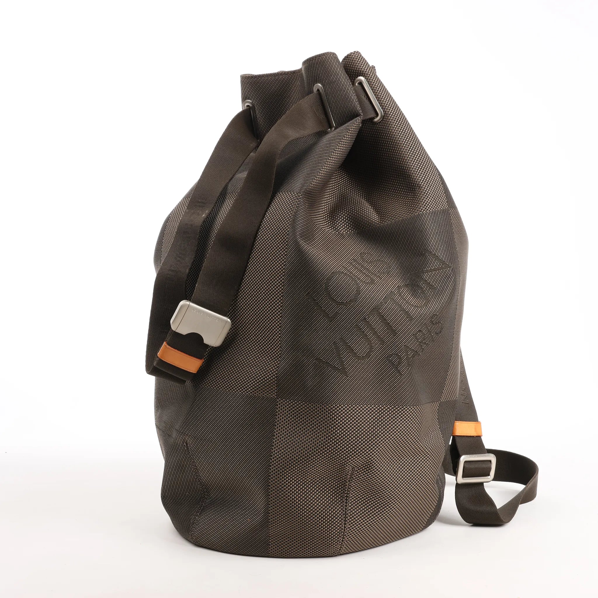 Louis Vuitton Matero PM Damier Geant Shoulder Bag in Gray