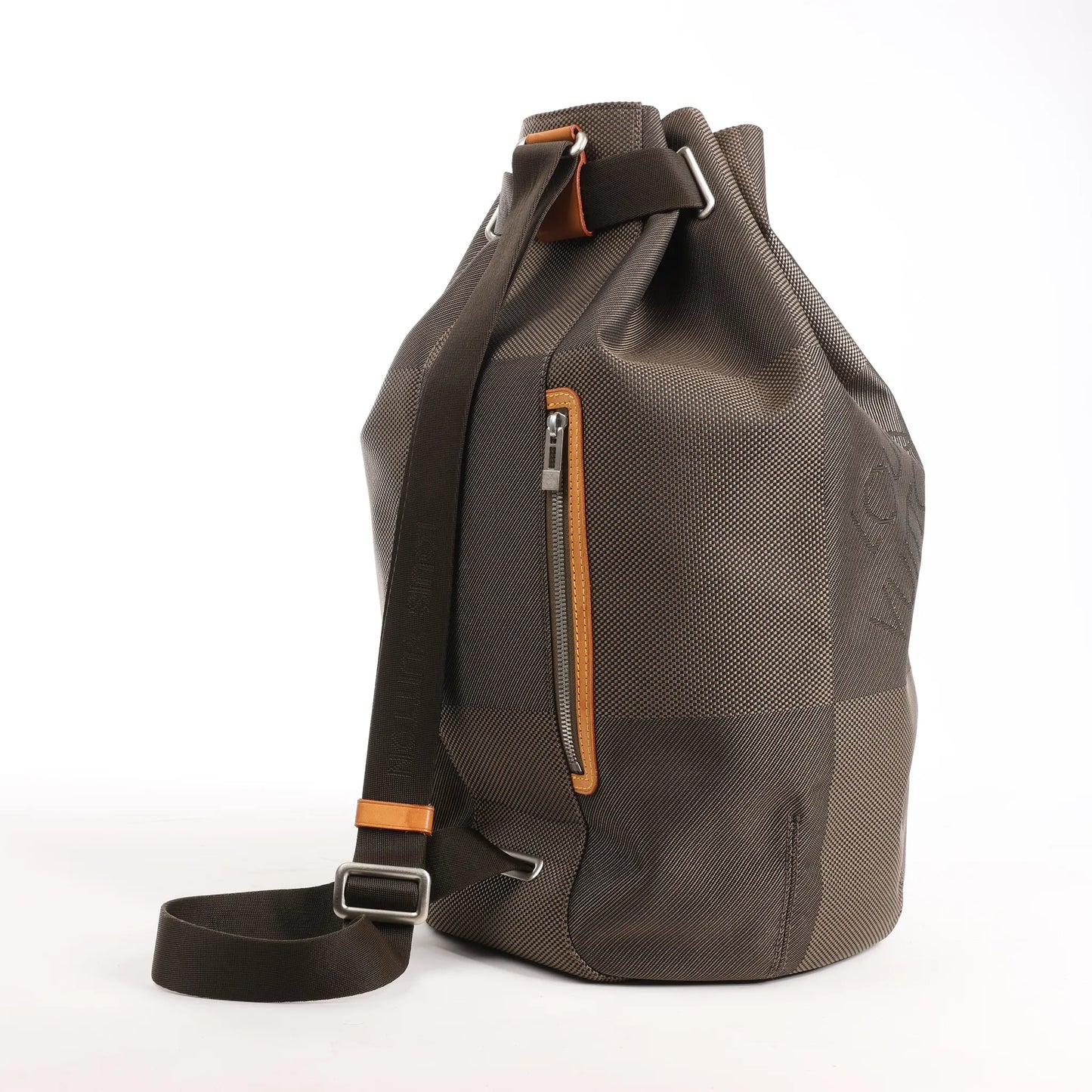 Louis Vuitton Matero PM Damier Geant Umhängetasche in Grau