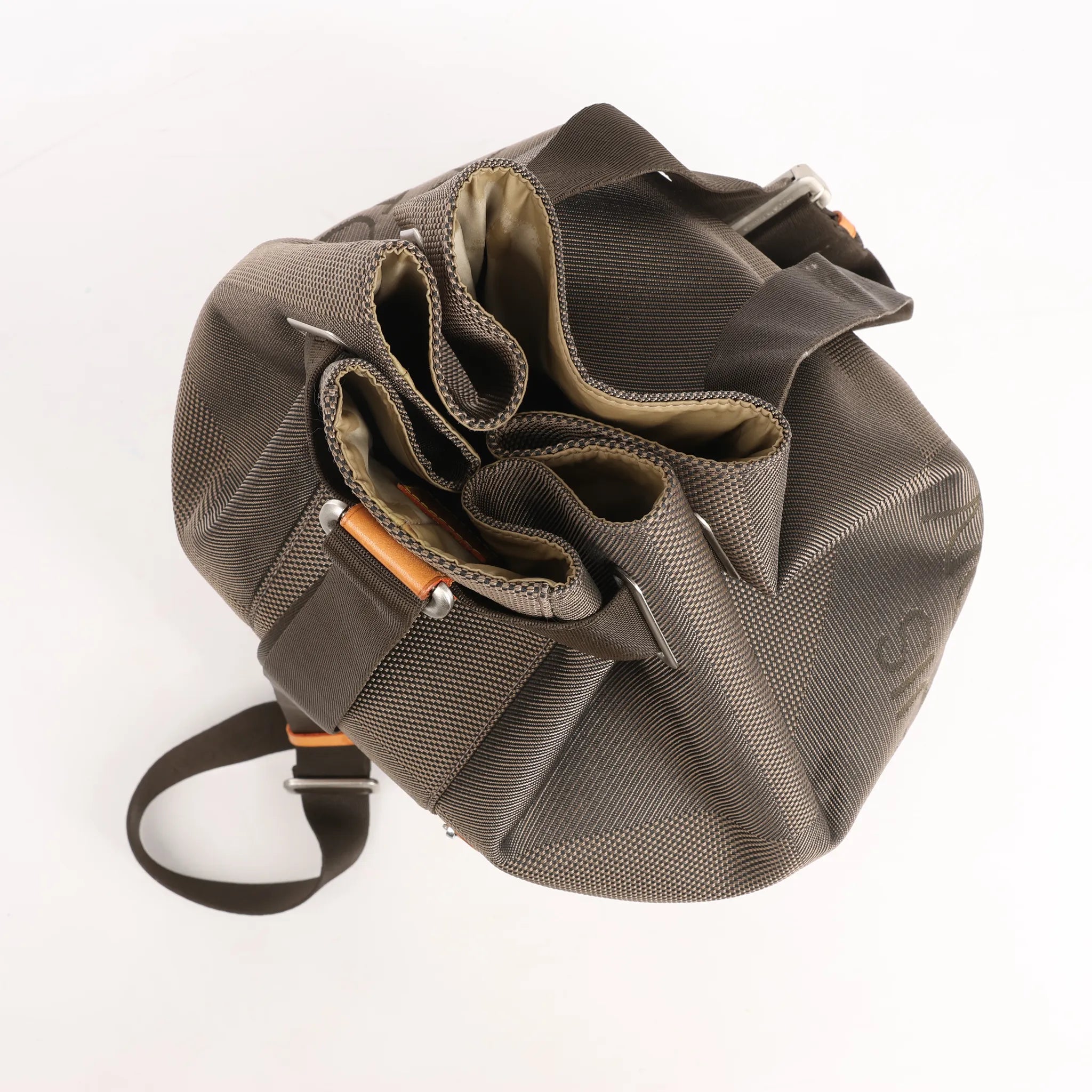Louis Vuitton Matero PM Damier Geant Shoulder Bag in Gray
