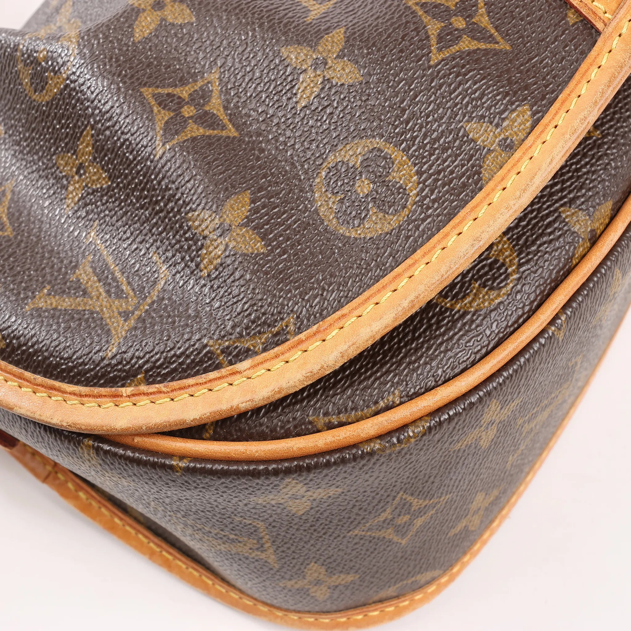 Louis Vuitton Monogram Canvas Menilmontant PM Crossbody Bag M40474
