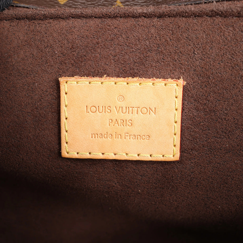 Louis Vuitton Pochette Metis MM Monogram Canvas Crossbody Bag in Brown M44875