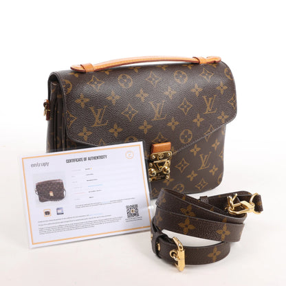 Louis Vuitton Pochette Metis MM Monogram Canvas Umhängetasche in Braun M44875