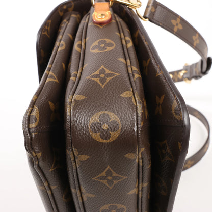 Louis Vuitton Pochette Metis MM Monogram Canvas Crossbody Bag in Brown M44875