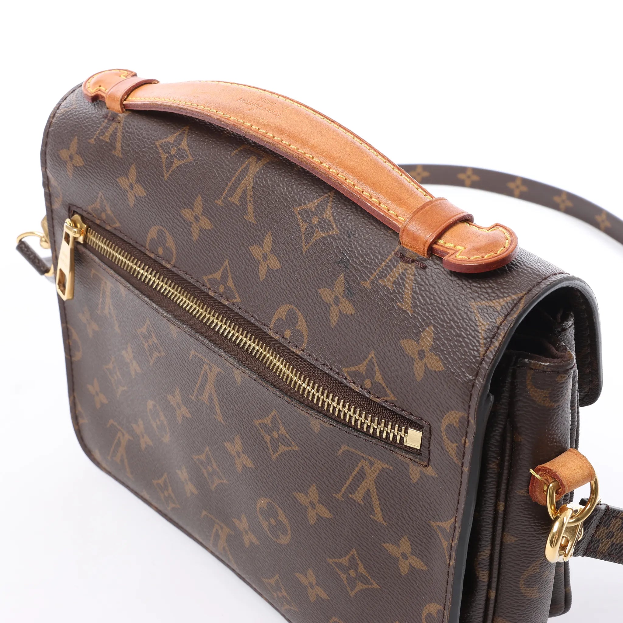 Louis Vuitton Metis MM Pochette Monogram Canvas Crossbody Bag in Brown M44875