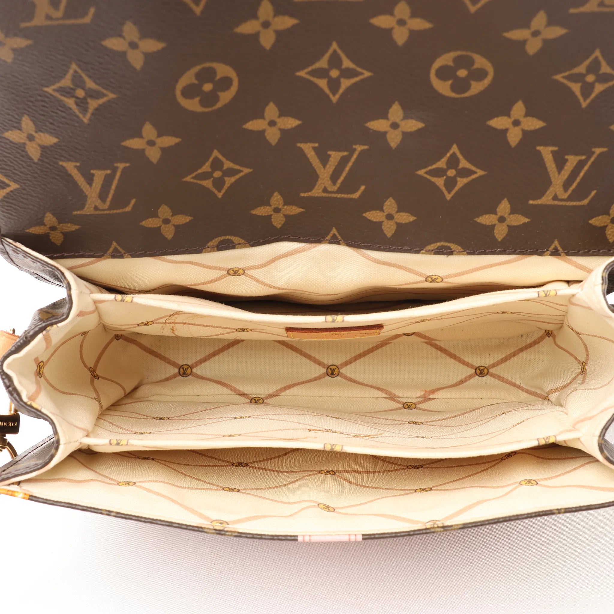 Louis Vuitton Metis Summer Trunk Pochette Monogram Crossbody Bag in Brown M43628