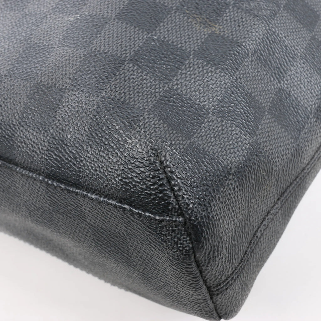 Louis Vuitton Damier Graphite Mick MM Shoulder Bag N41106