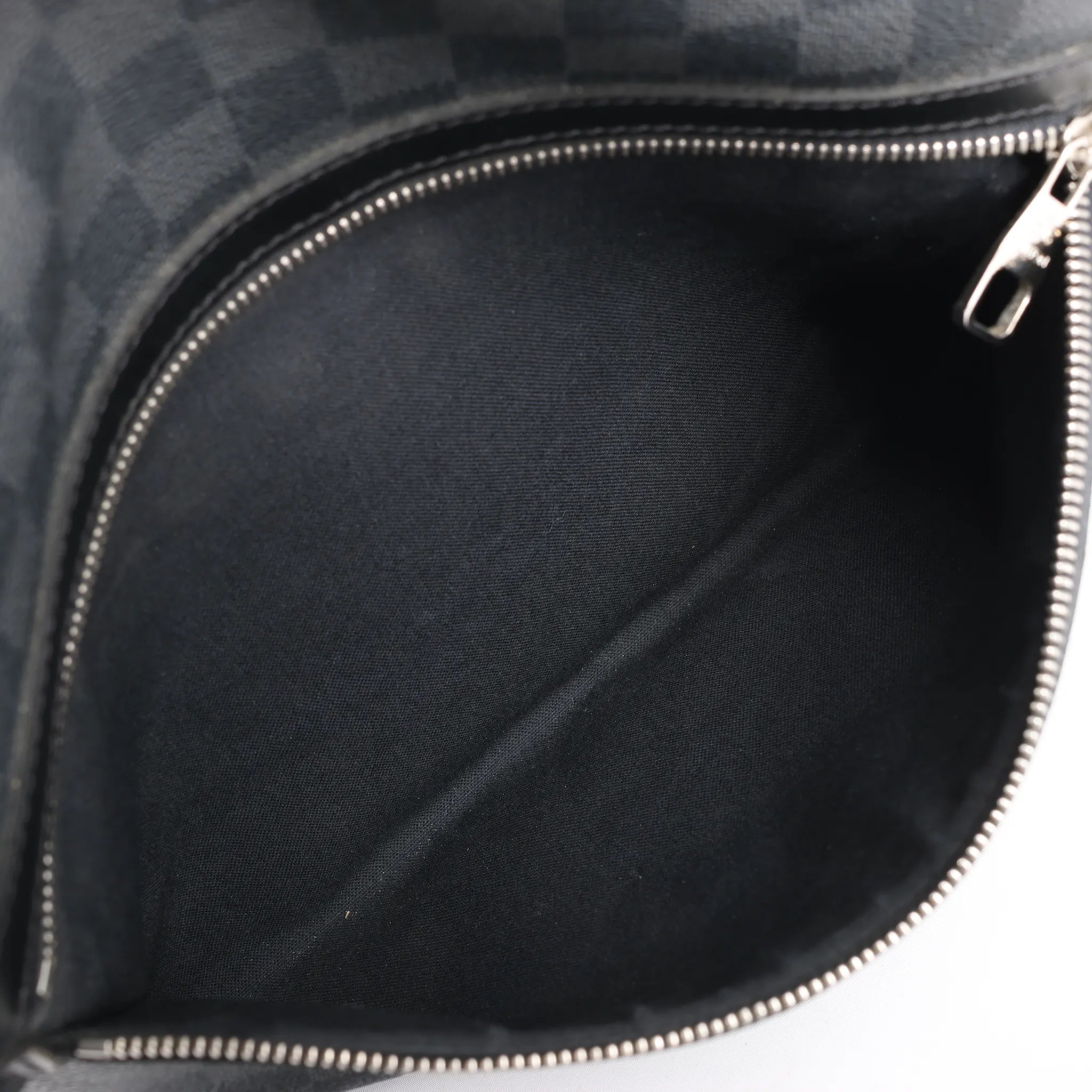 Louis Vuitton Damier Graphite Mick MM Shoulder Bag N41106