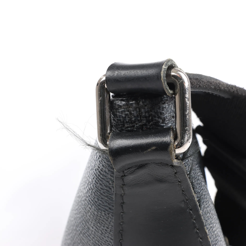 Louis Vuitton Damier Graphite Mick MM Shoulder Bag N41106