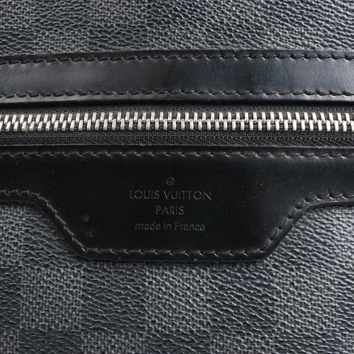 Sac bandoulière Louis Vuitton Damier Graphite Mick MM N41106