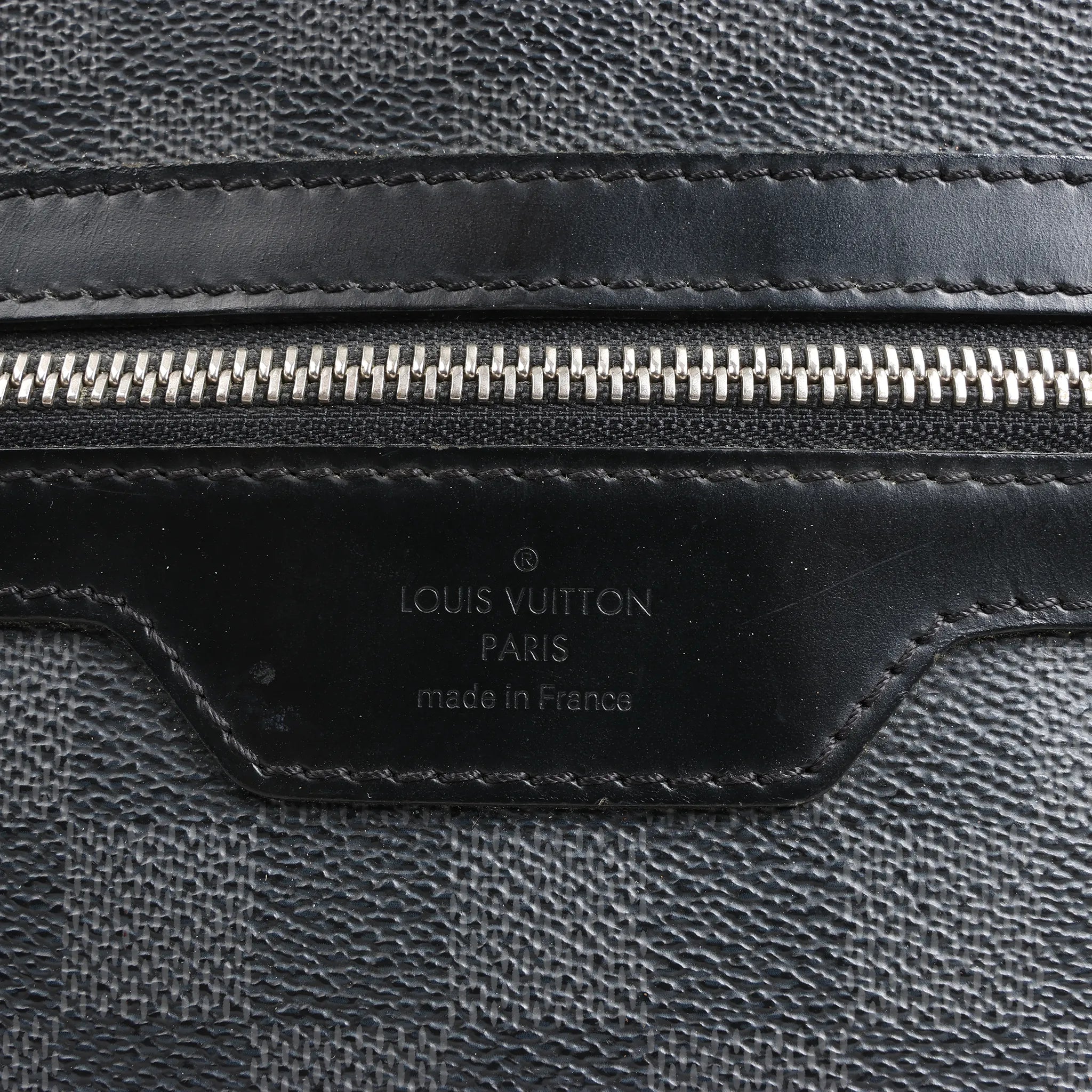 Louis Vuitton Damier Graphite Mick MM Shoulder Bag N41106