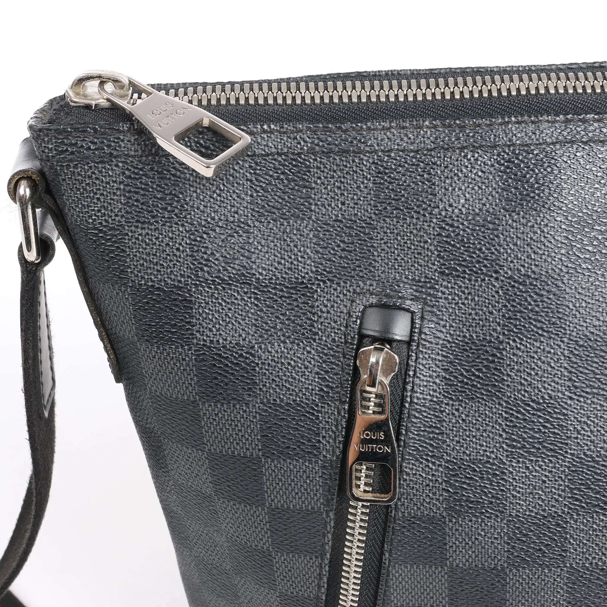 Louis Vuitton Damier Graphite Mick MM Shoulder Bag N41106