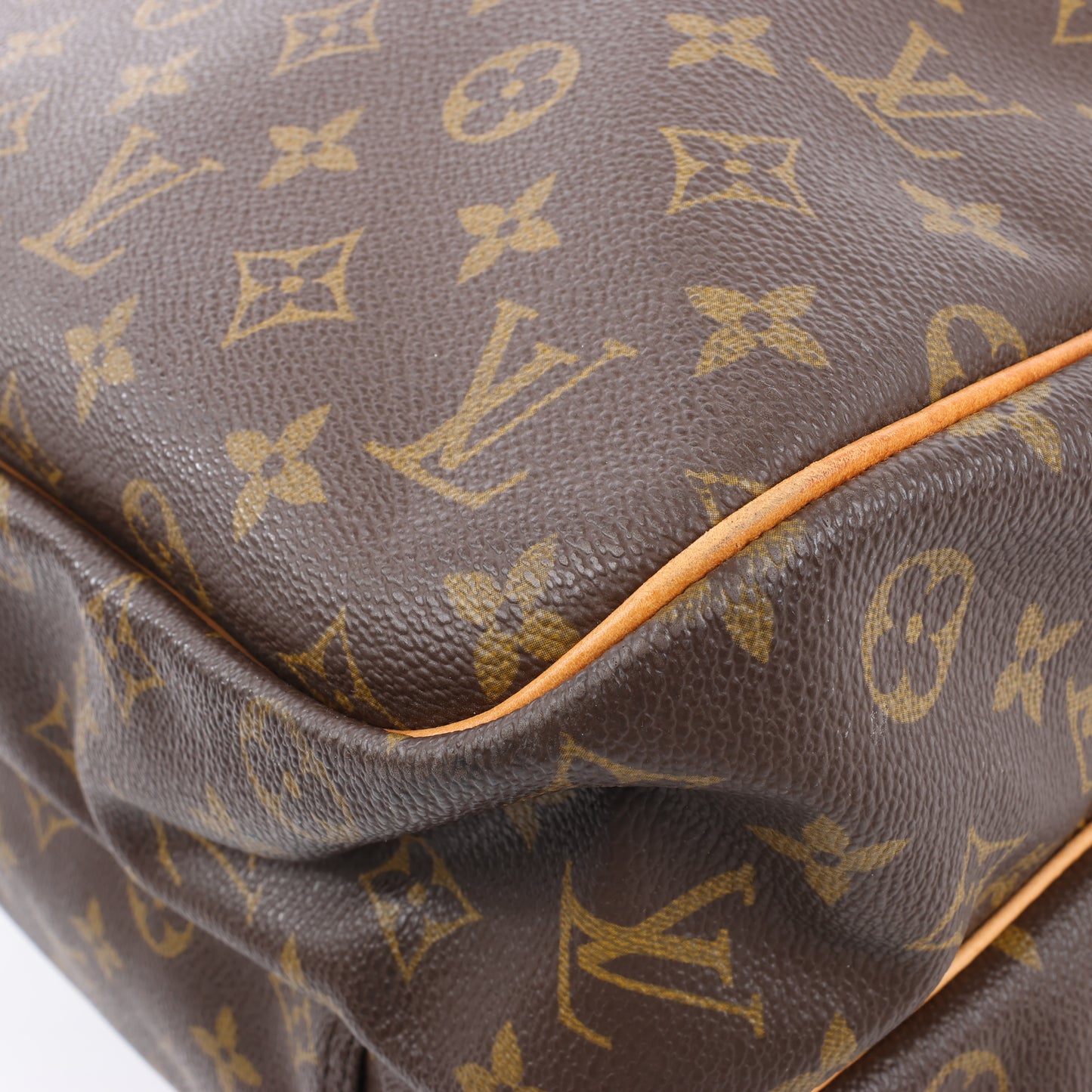 Louis Vuitton Monogram Canvas Alize 2 Poches Sac de voyage M41399