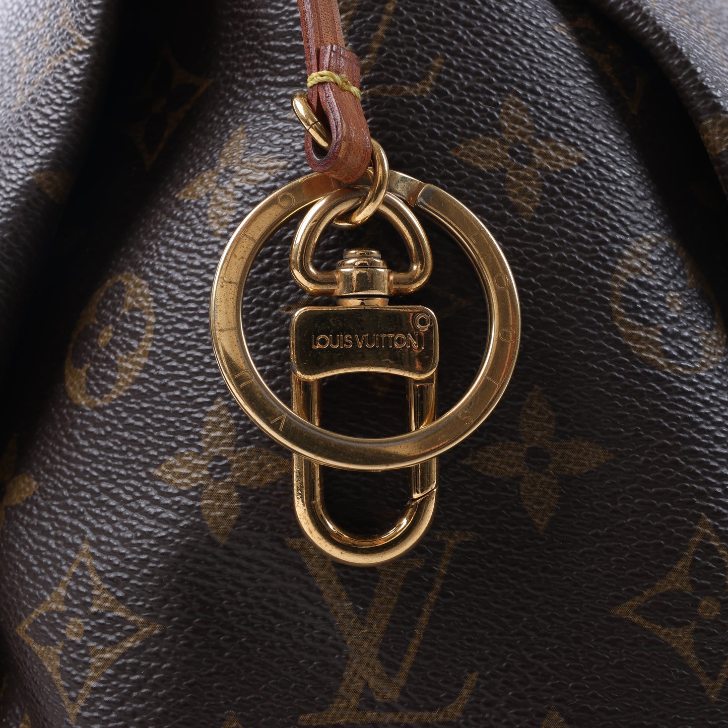Sac à main Artsy MM en toile Monogram Louis Vuitton M40249