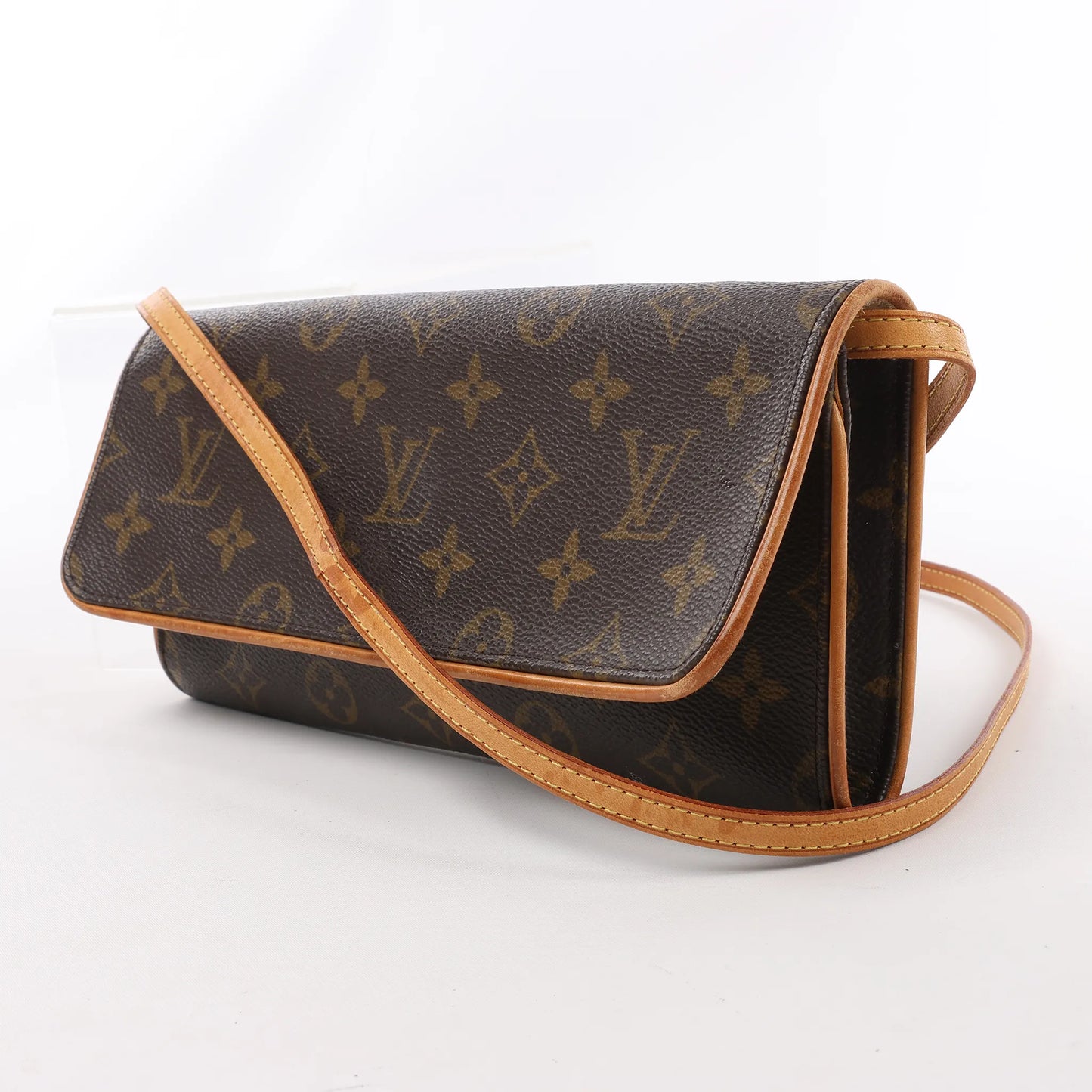 Louis Vuitton Monogram Canvas Pochette Twin GM Shoulder Bag M51852