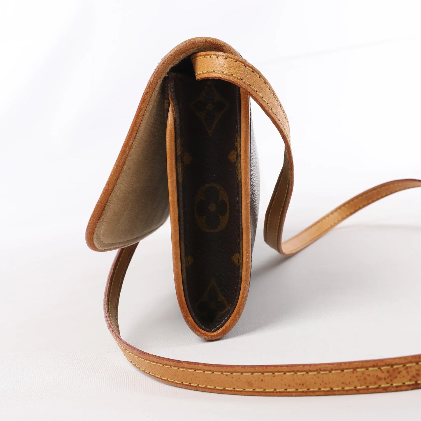 Louis Vuitton Monogram Canvas Pochette Twin GM Shoulder Bag M51852