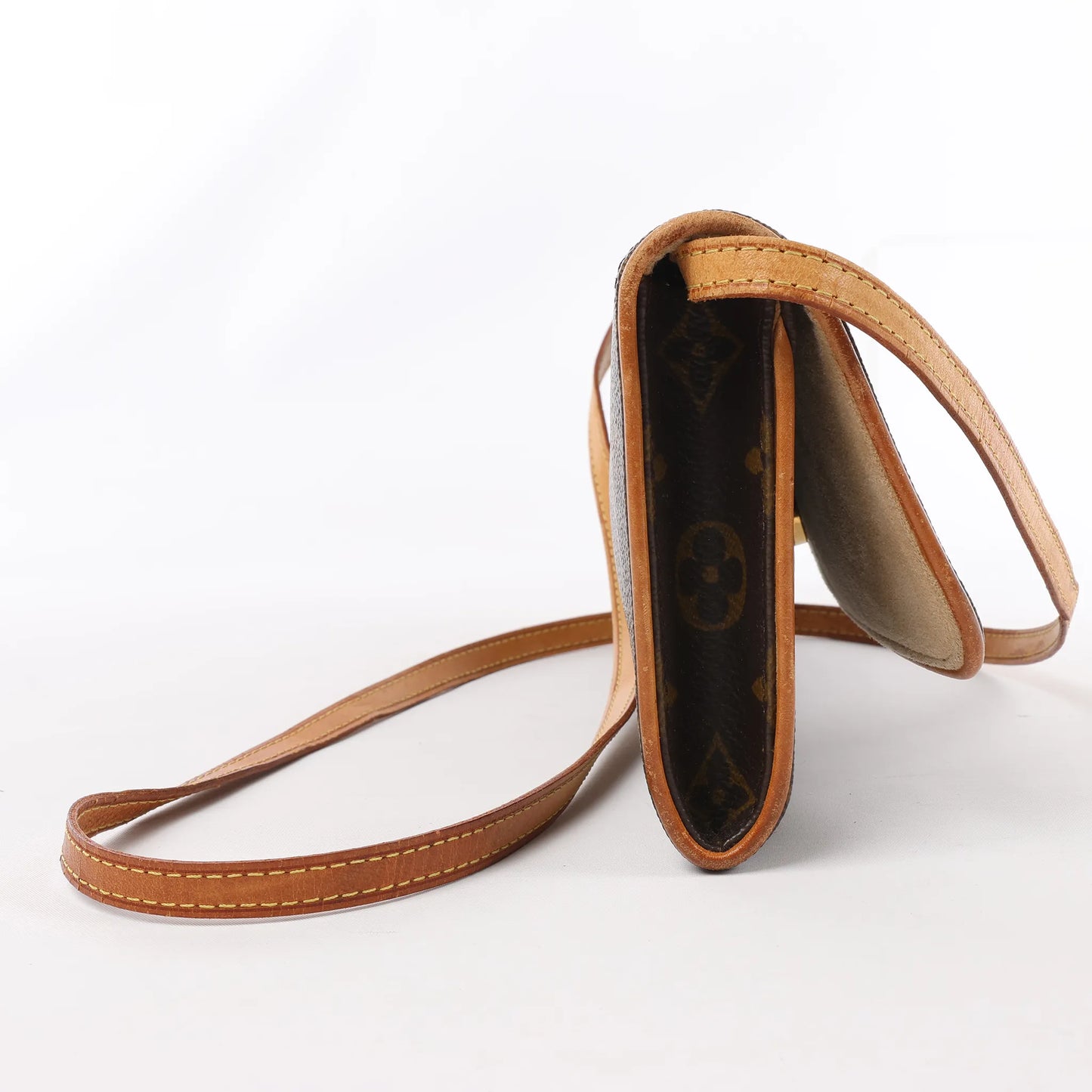 Louis Vuitton Monogram Canvas Pochette Twin GM Shoulder Bag M51852