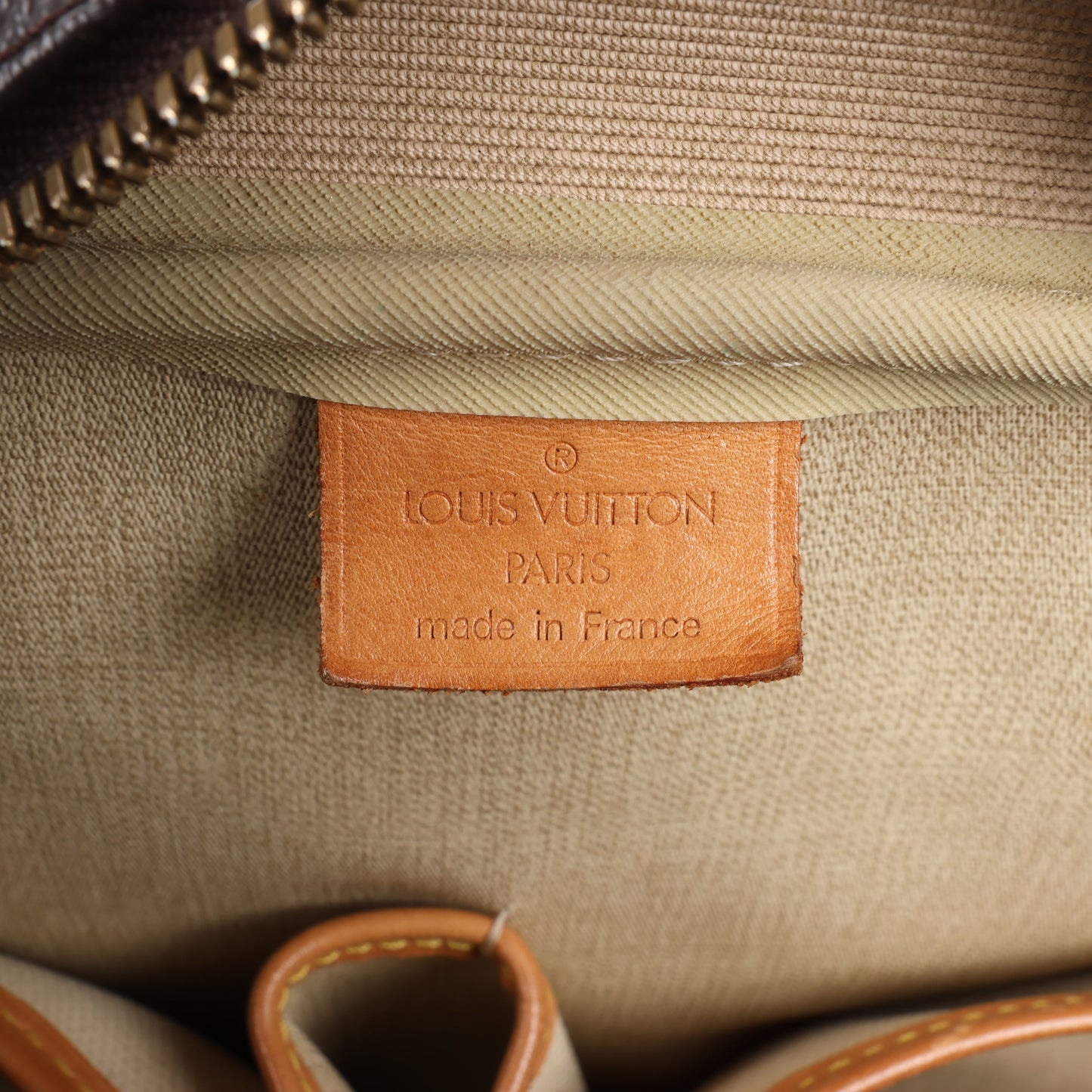 Sac à main Louis Vuitton Deauville en toile Monogram M47270